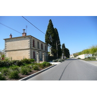 Photo France Provence route de Beaucaire au Pont du gard 2008-04 60