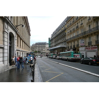 Photo France Paris Rue de Rome 2007-06 21