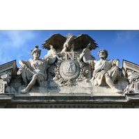 Photo France Paris Le Louvre Facade sur Seine du Louvre 2007-07 11