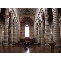 Photo Italie Orvieto 2004-03 29