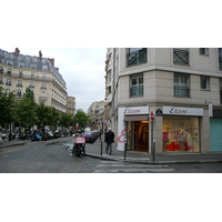 Photo France Paris 17eme Arrondissement Rue de Lévis 2007-05 33