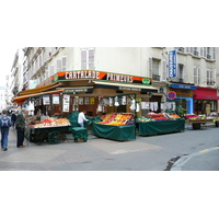 Photo France Paris 17eme Arrondissement Rue de Lévis 2007-05 49