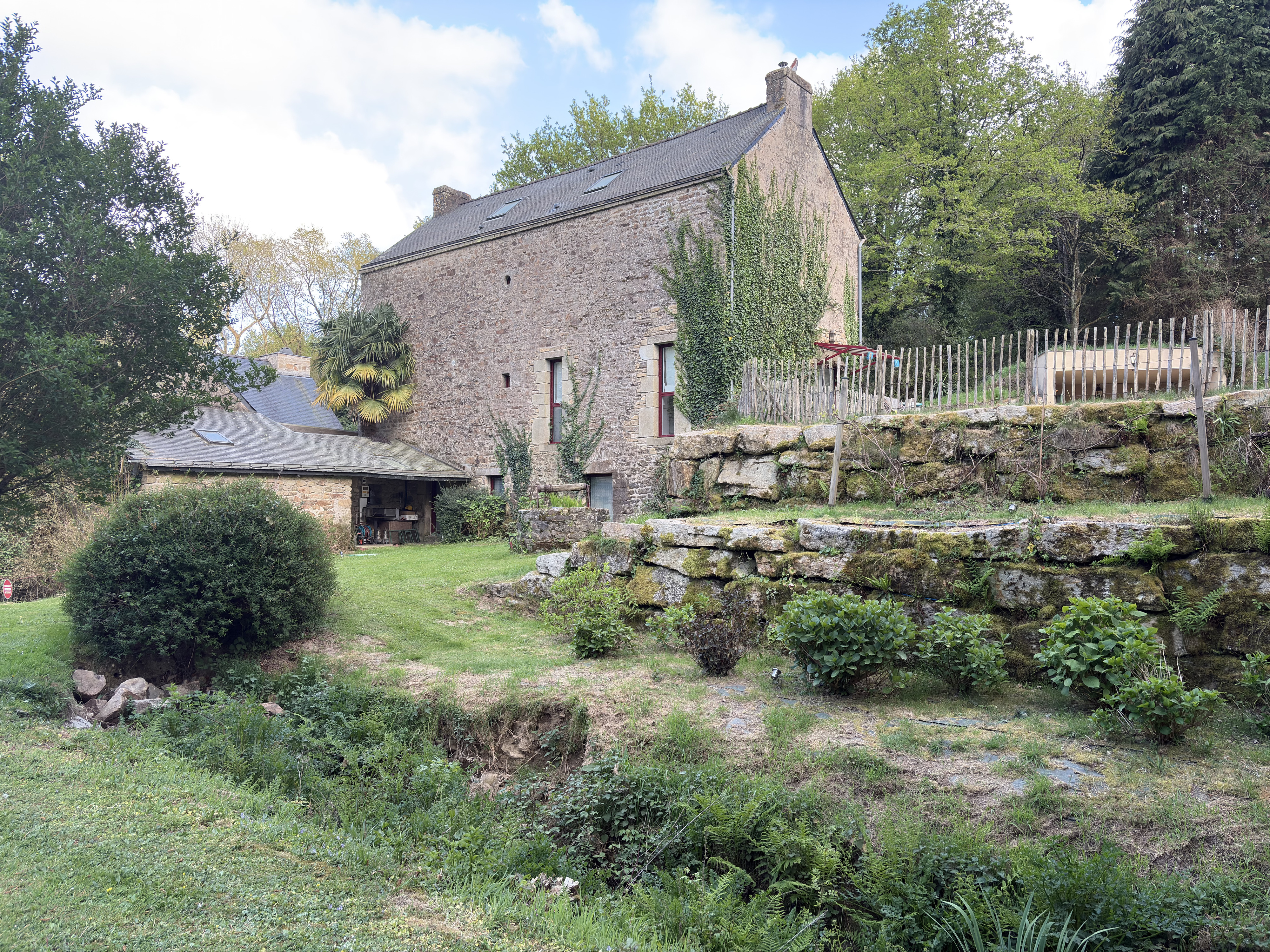 Picture France Local Mendon 2026-04 1 - Discovery Local Mendon