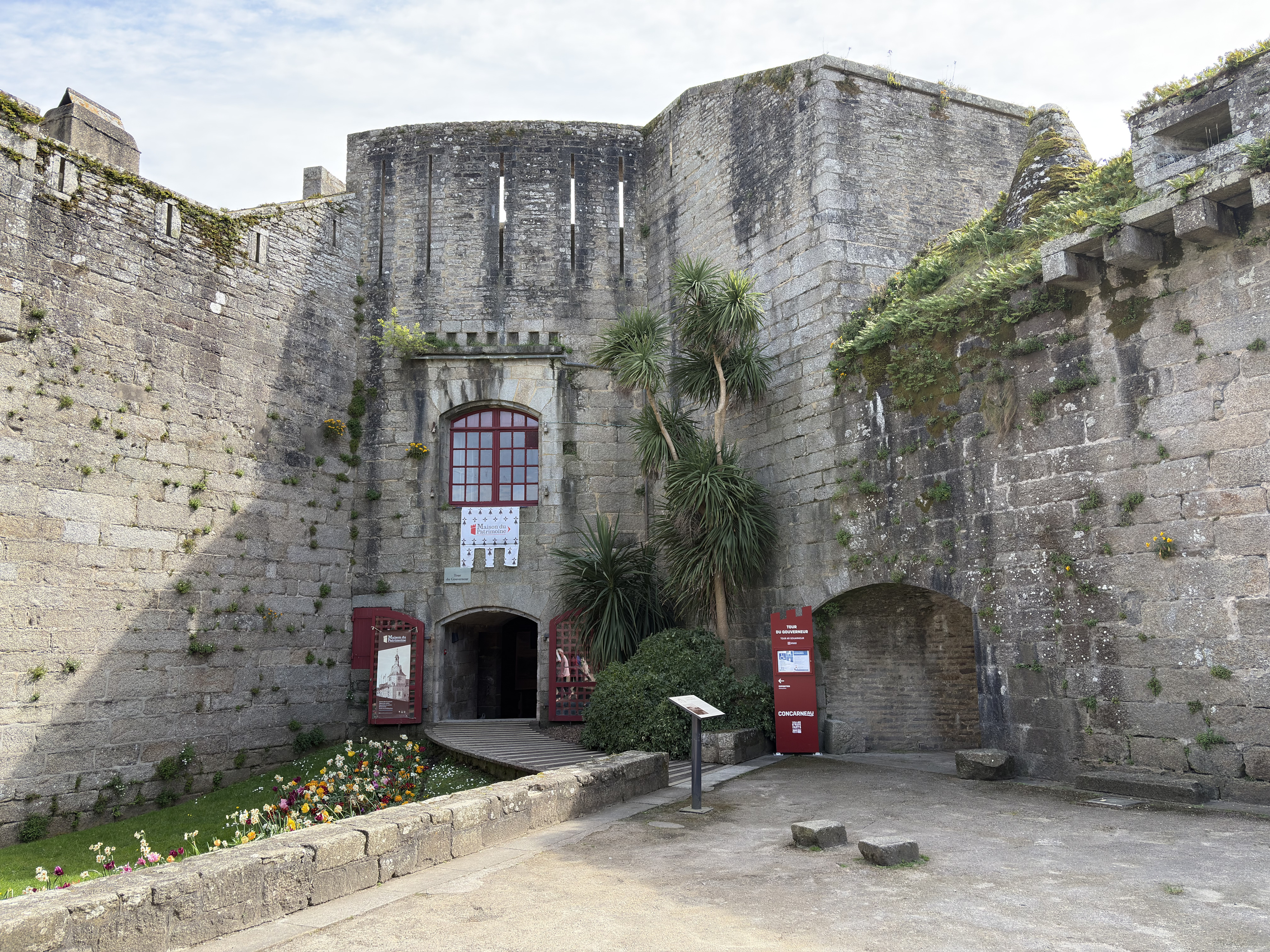 Picture France Concarneau Ville close 2026-04 101 - Tour Ville close