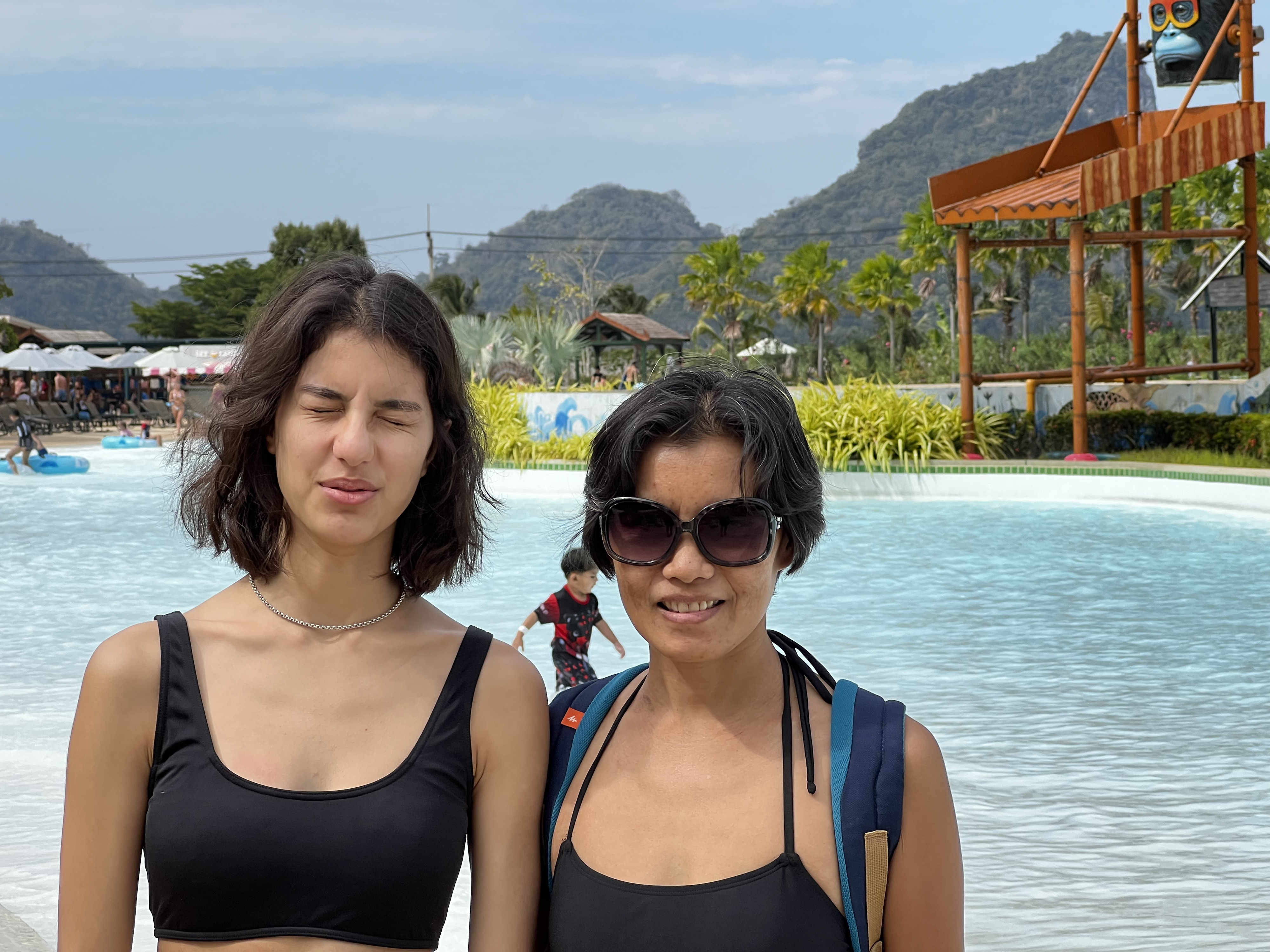 Picture Thailand Pattaya Perso 2023-12 22 - Center Perso