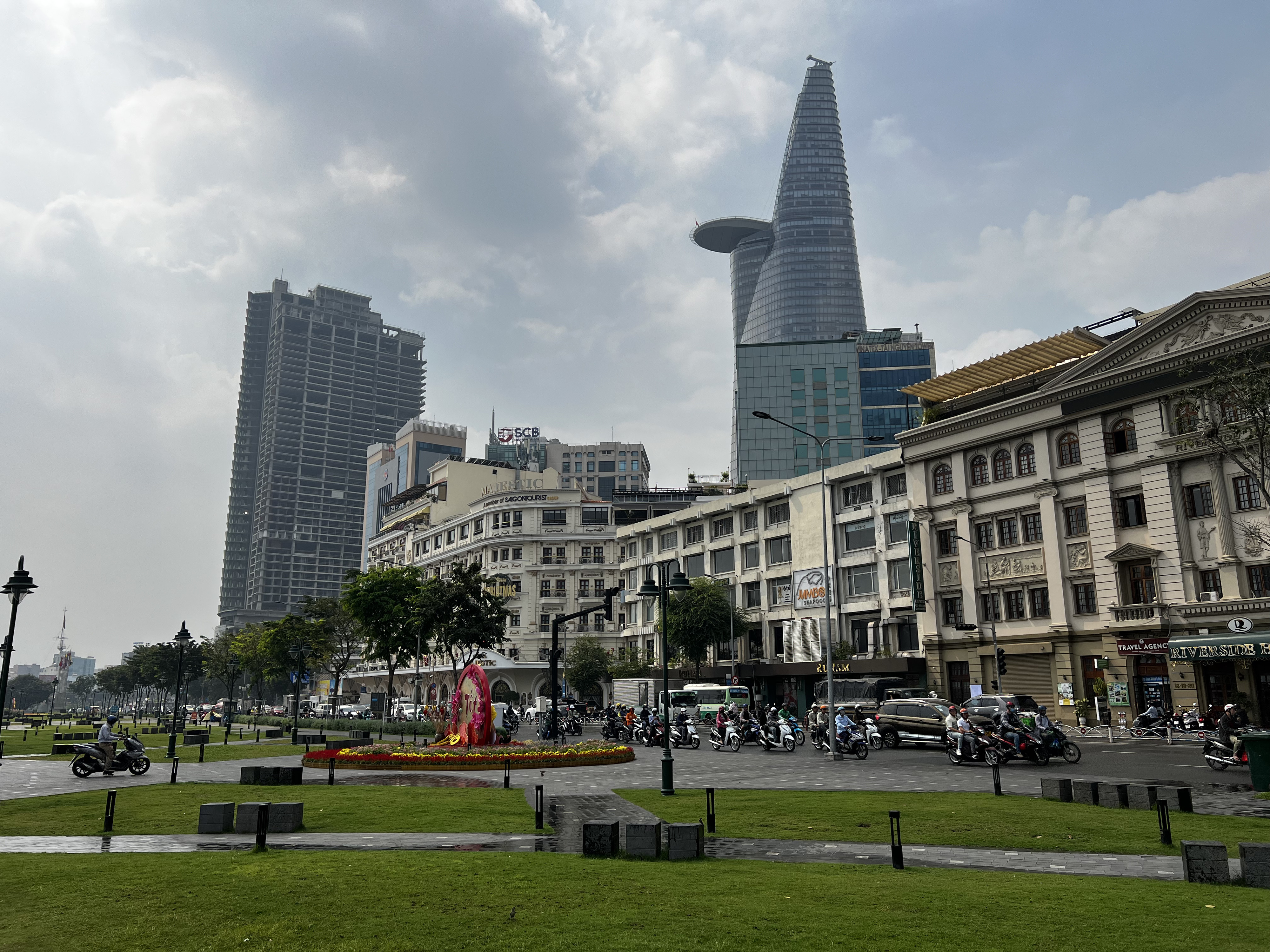 Picture Vietnam Saigon 2024-01 57 - Center Saigon