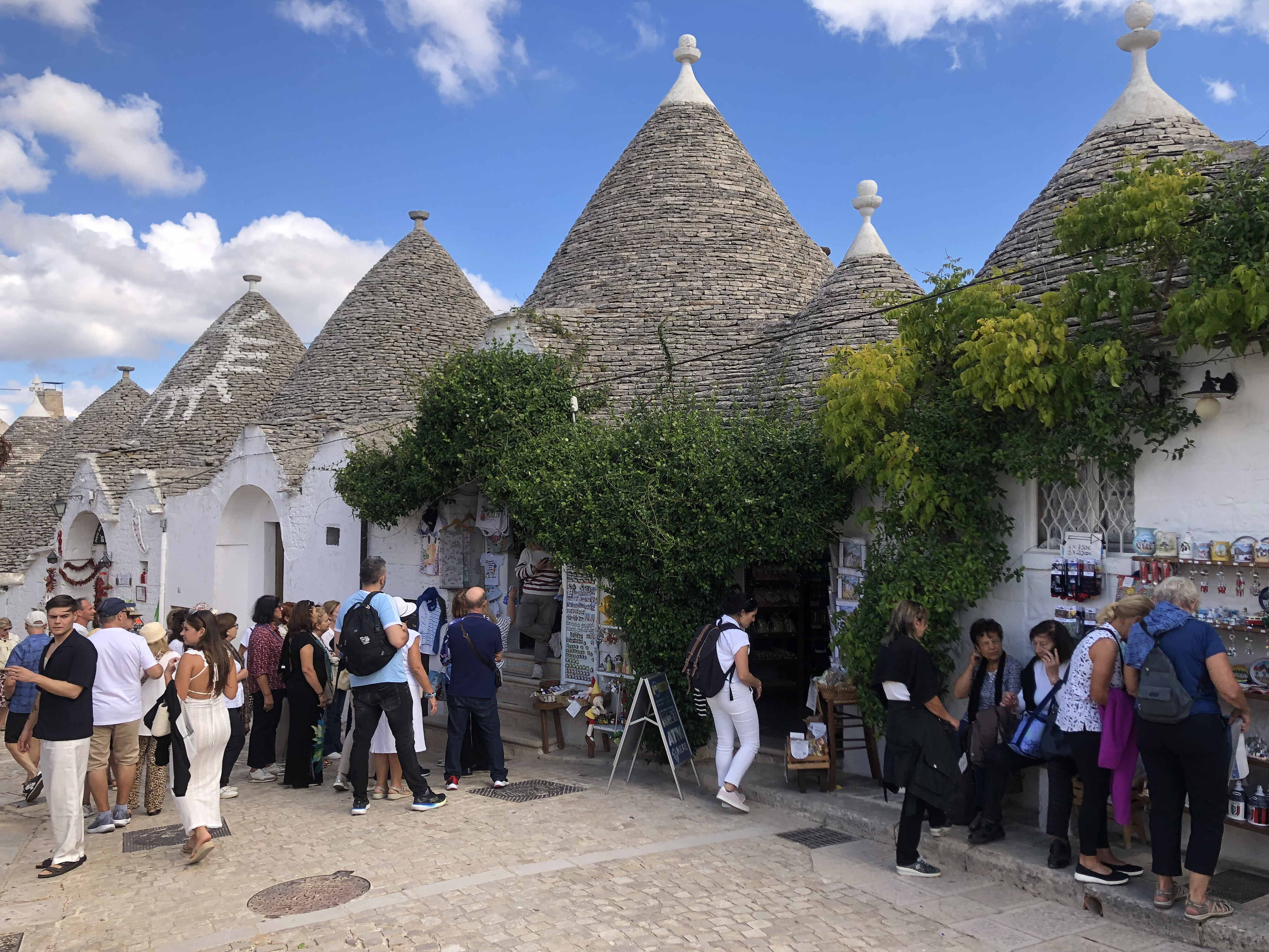 Picture Italy Alberobello 2024-09 100 - Recreation Alberobello