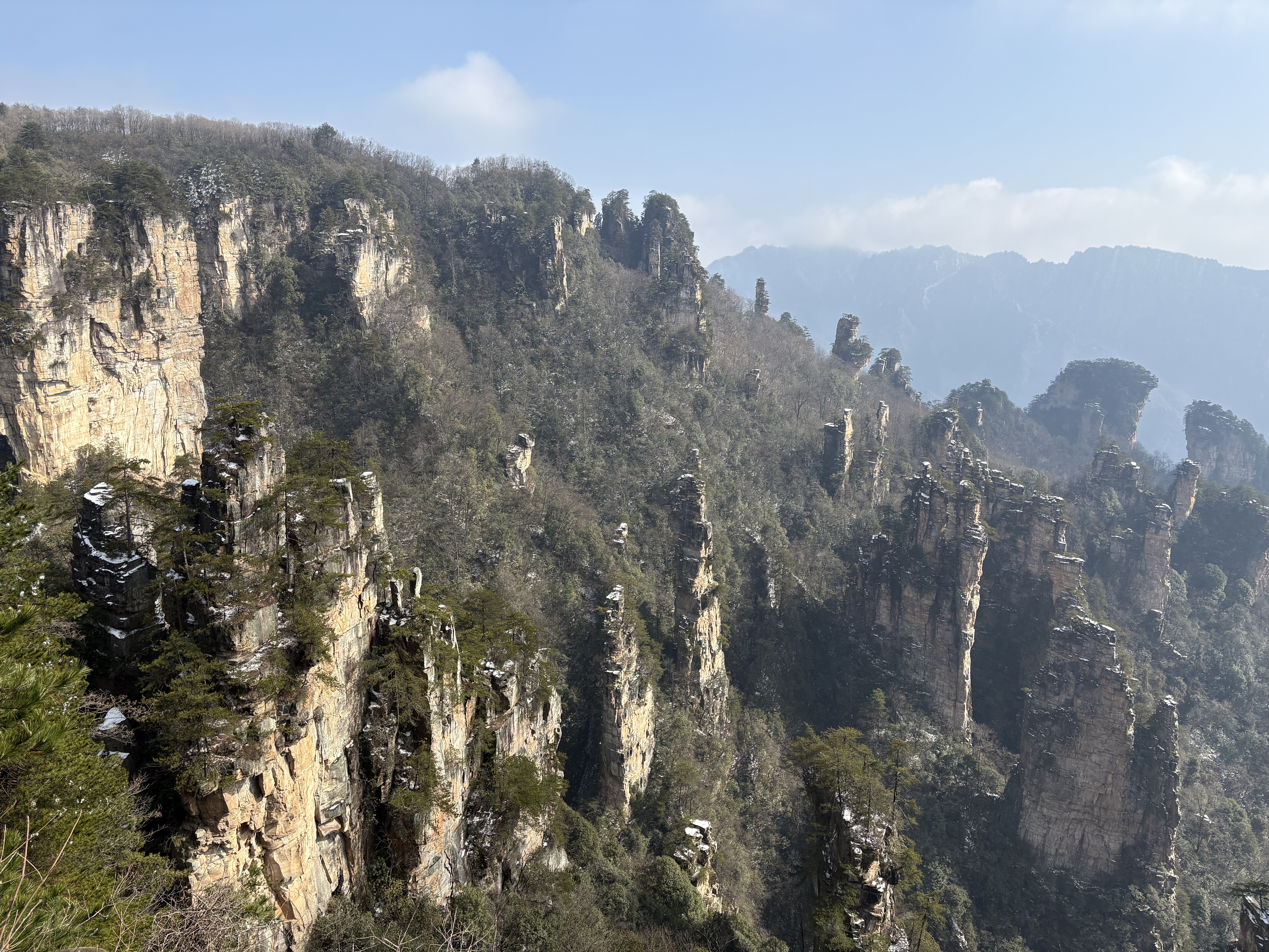 Picture China Zhangjiajie Tianzi Mountrain 2026-01 337 - Around Tianzi Mountrain