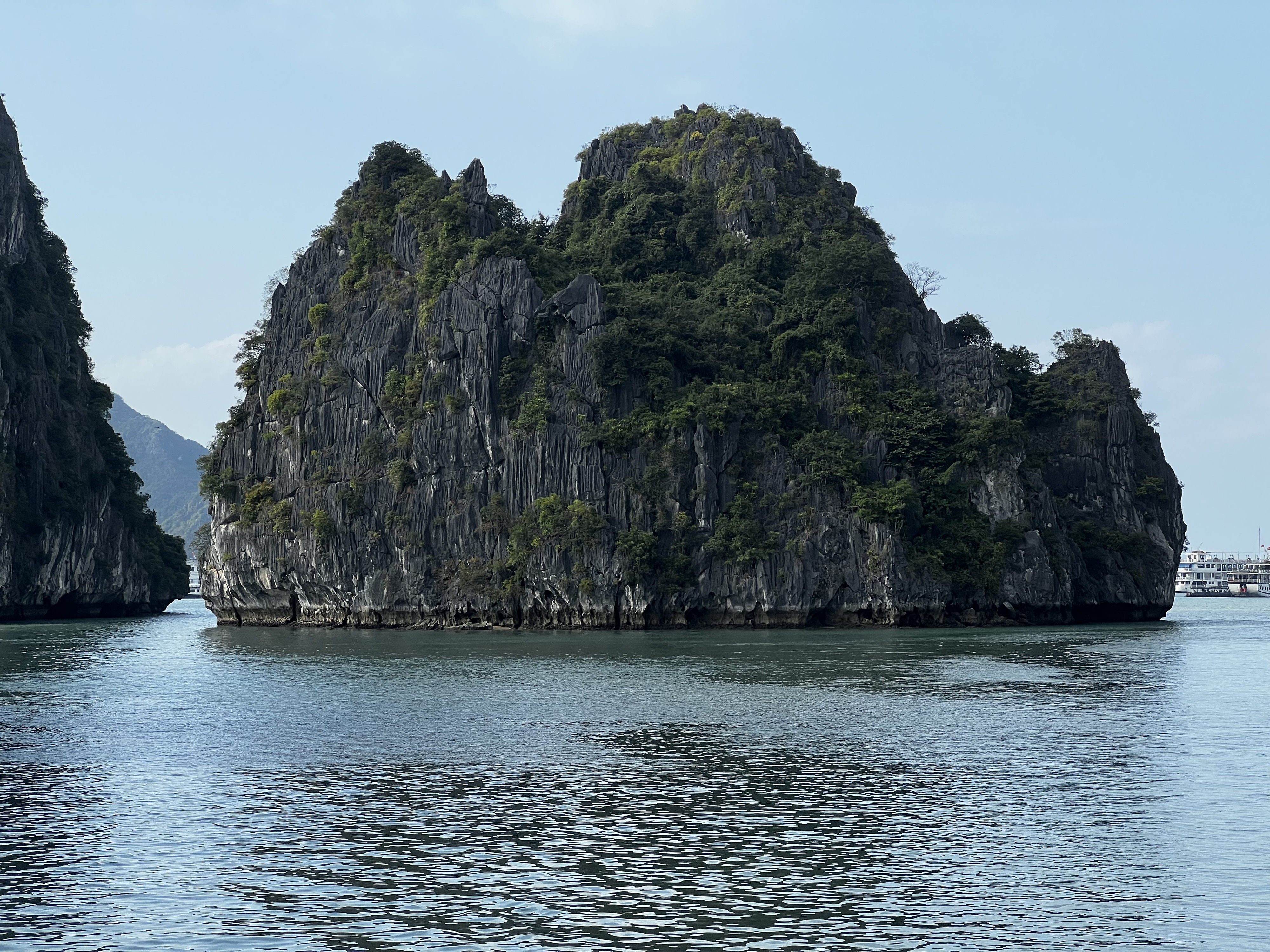 Picture Vietnam Ha Long Bay 2024-01 74 - Journey Ha Long Bay