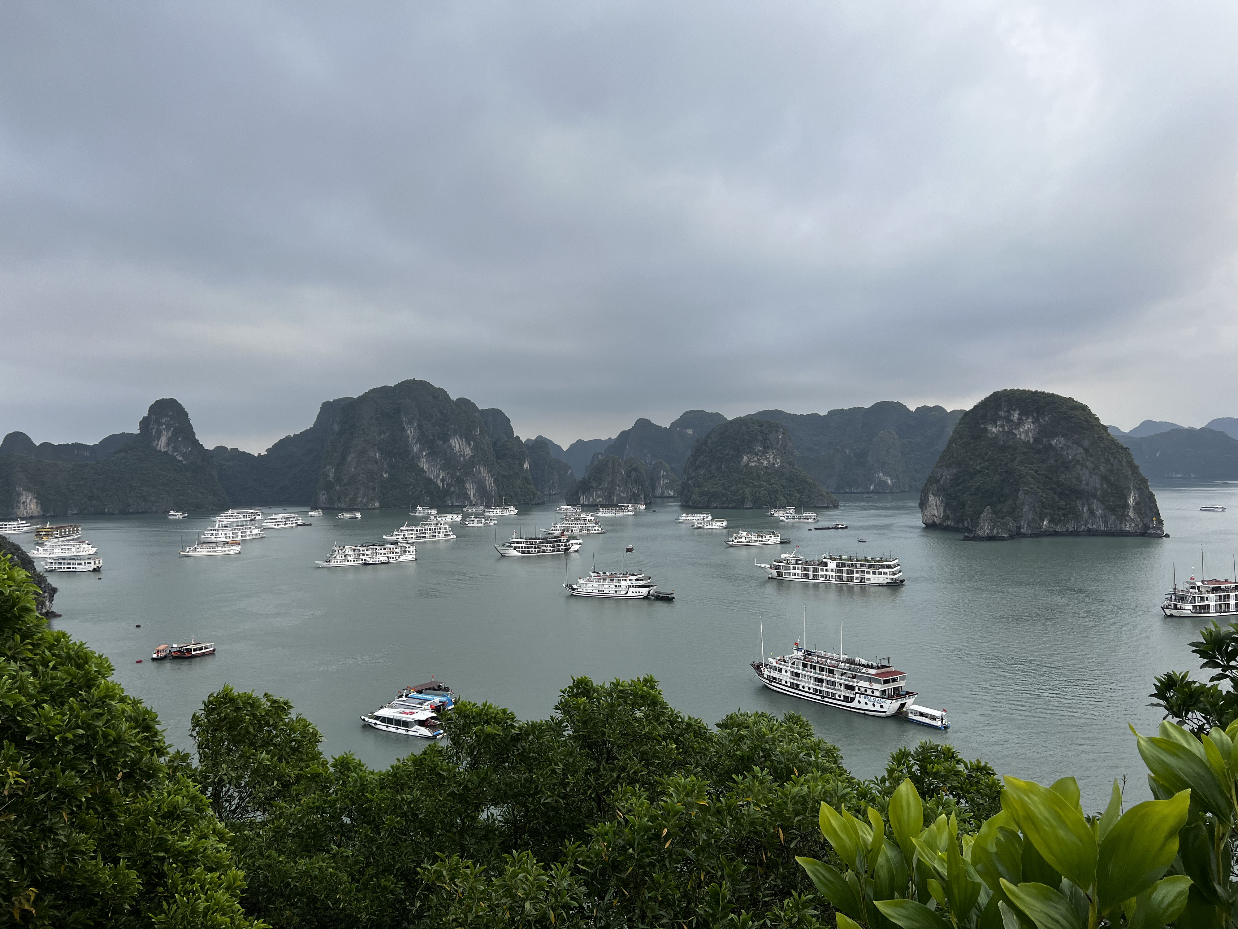 Picture Vietnam Ha Long Bay 2024-01 102 - Recreation Ha Long Bay