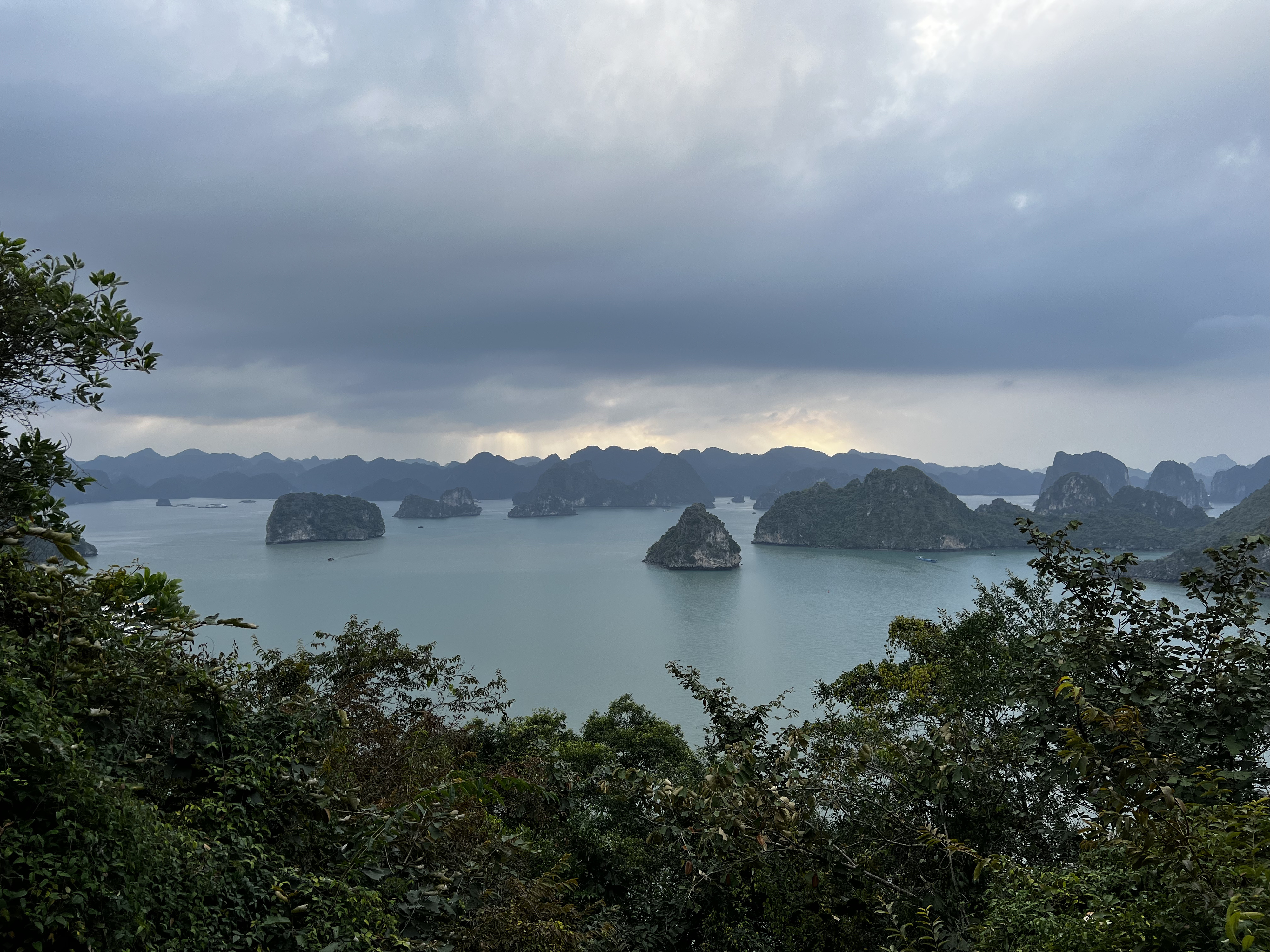 Picture Vietnam Ha Long Bay 2024-01 120 - Recreation Ha Long Bay