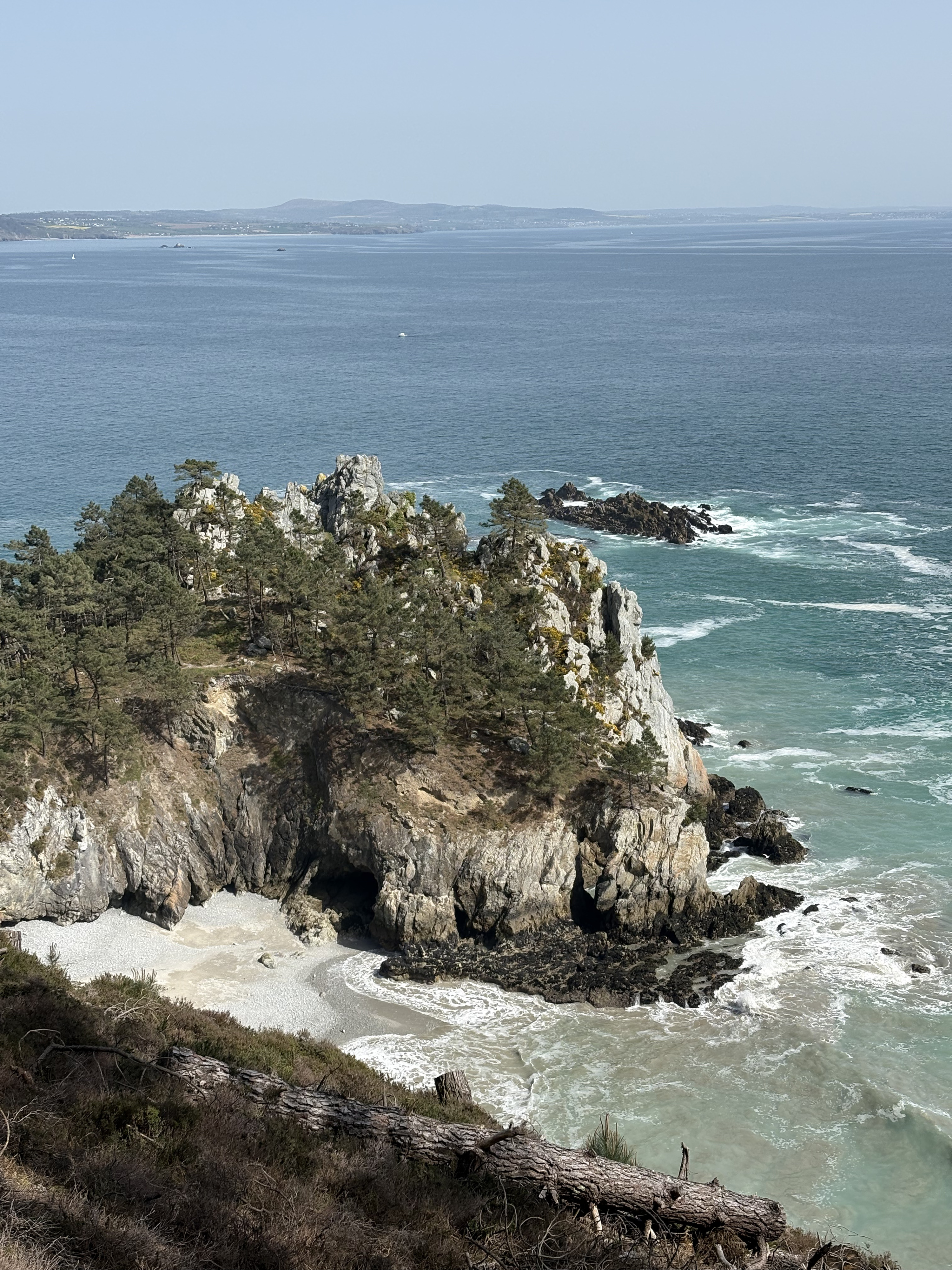 Picture France Crozon Ile Vierge Beach 2026-04 1 - Recreation Ile Vierge Beach