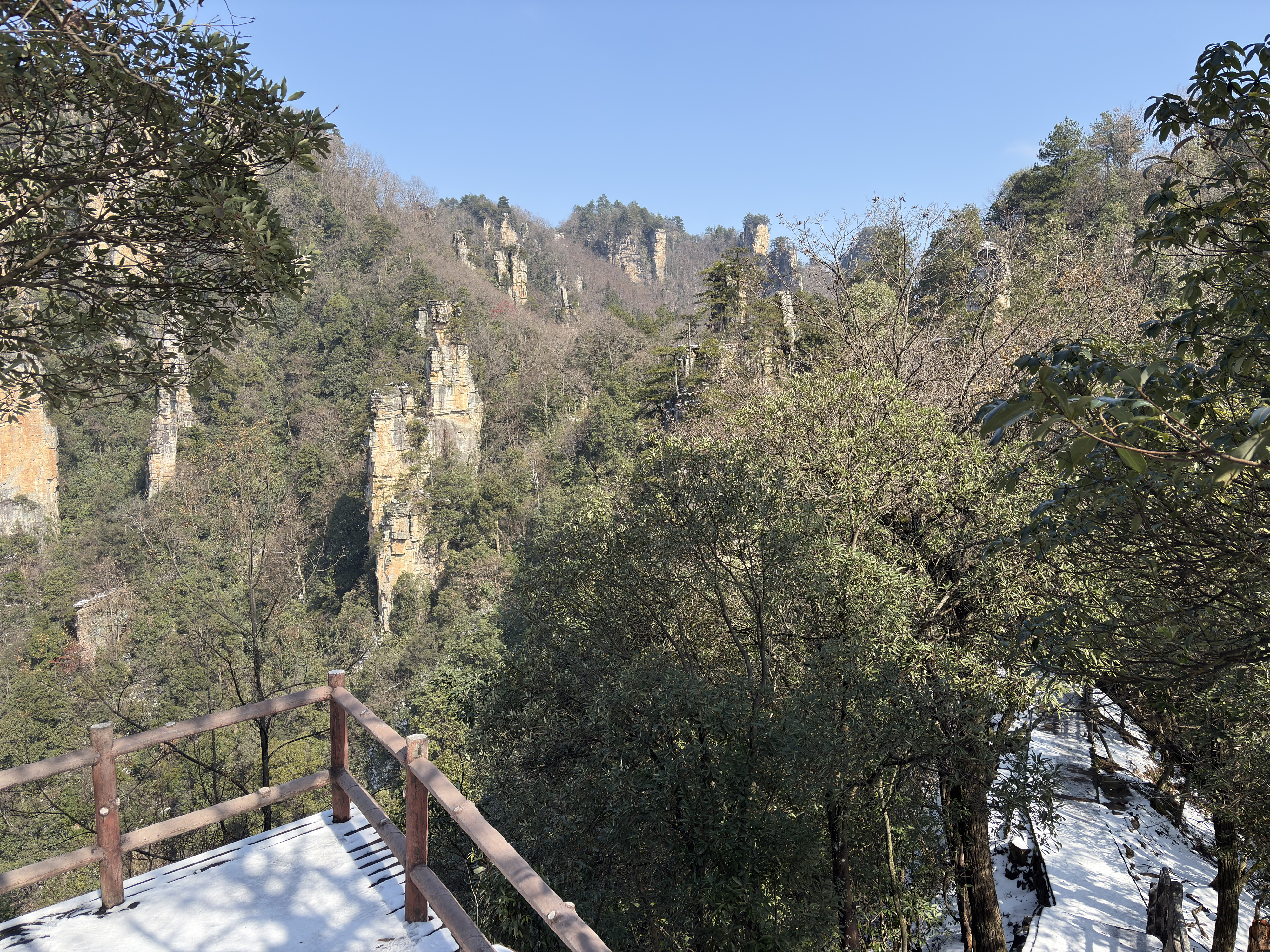 Picture China Zhangjiajie Tianzi Mountrain 2026-01 86 - Recreation Tianzi Mountrain
