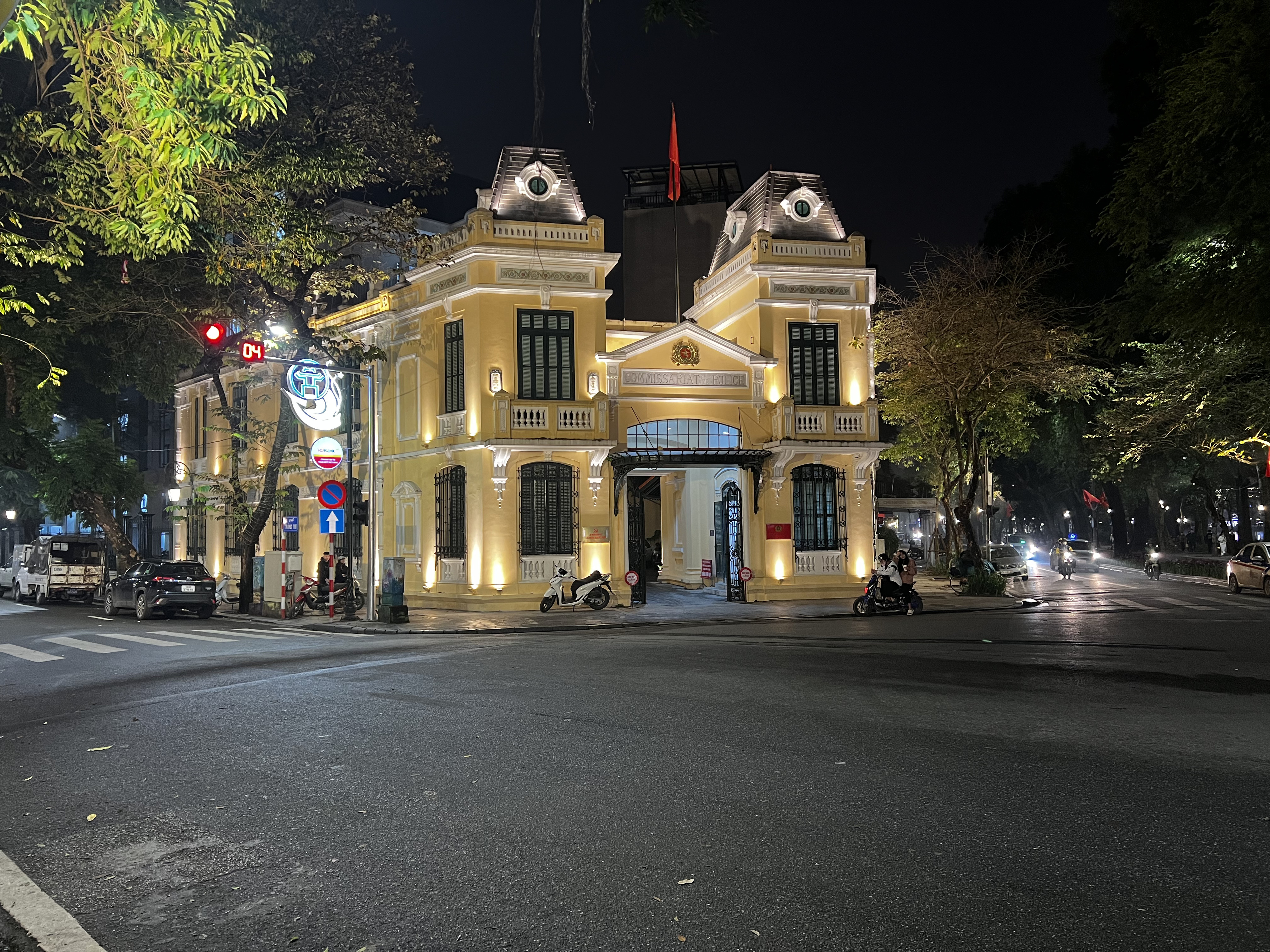 Picture Vietnam Hanoi Hoan Kiem Lake 2024-01 17 - History Hoan Kiem Lake