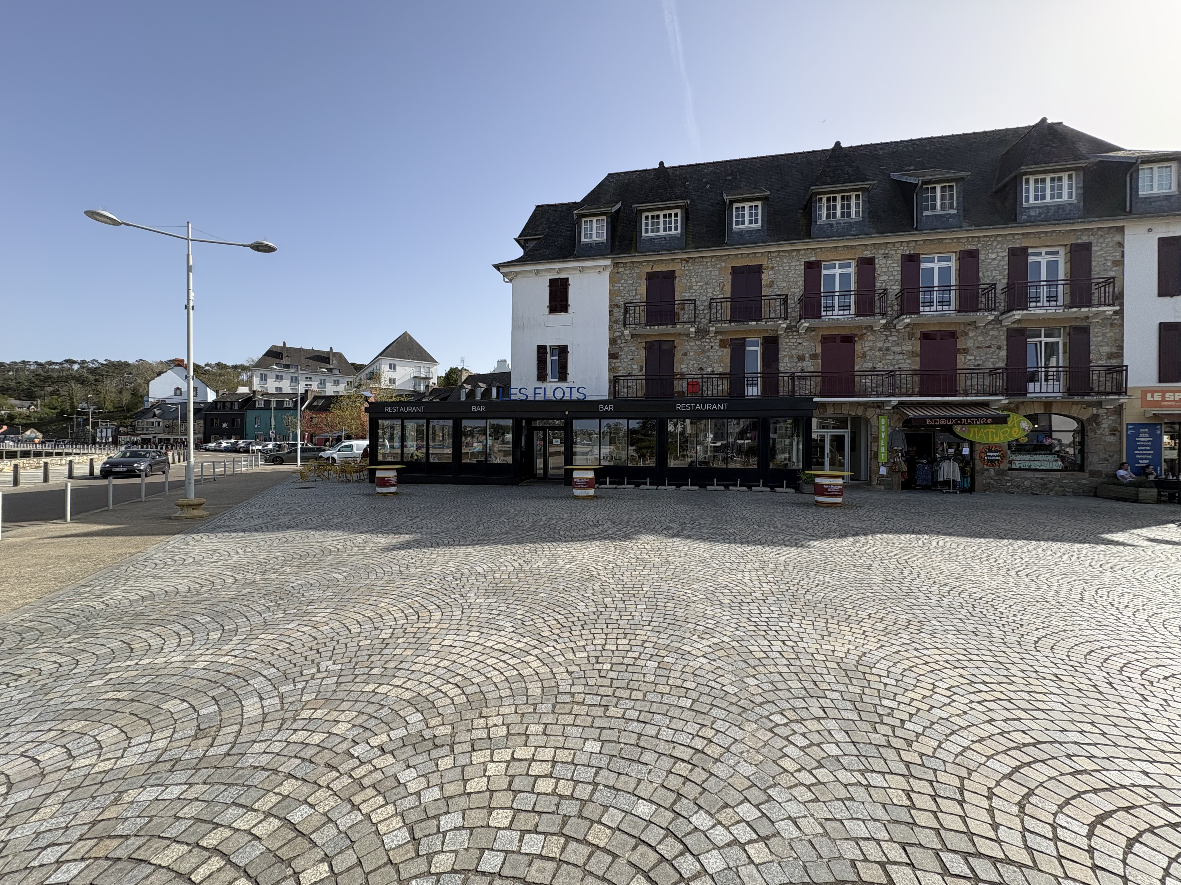 Picture France Crozon 2026-04 101 - Journey Crozon