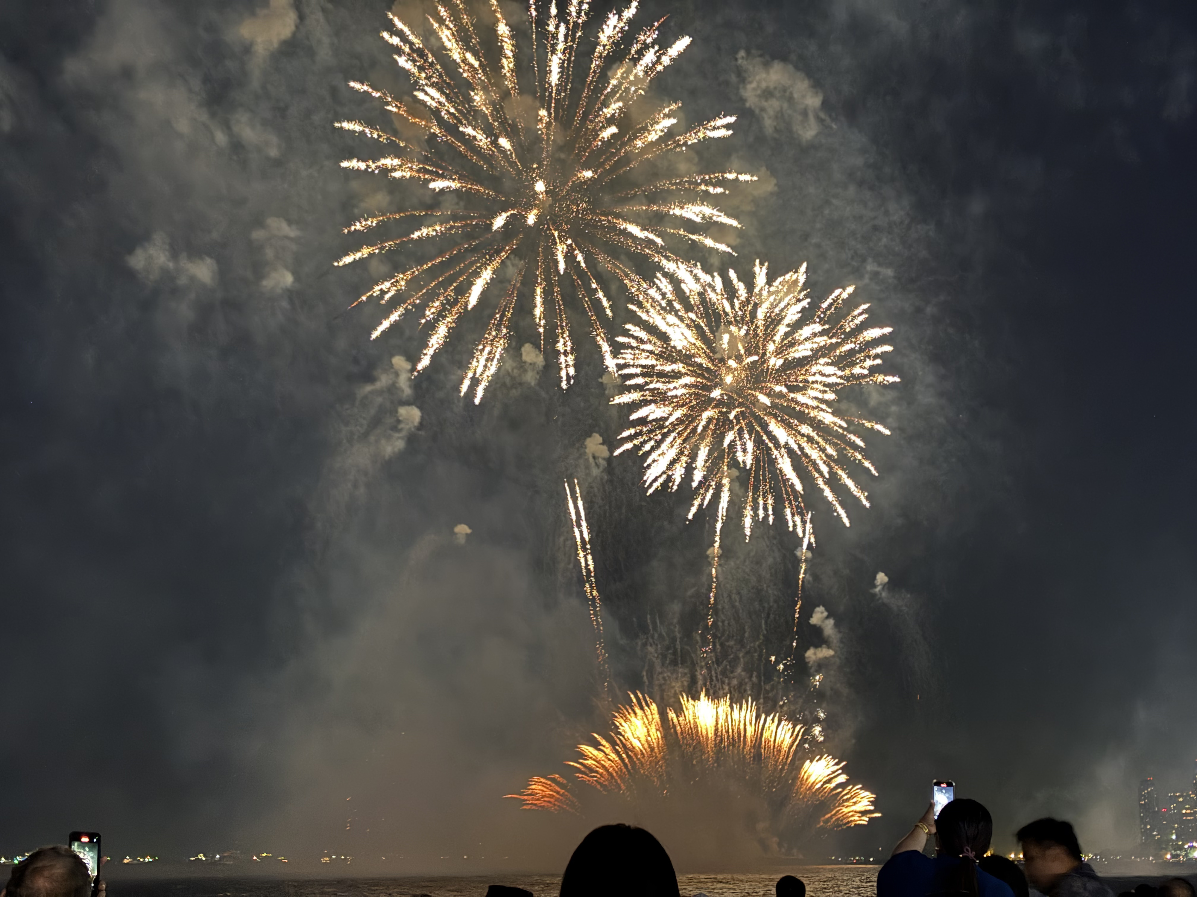 Picture Thailand Pattaya Fireworks 2024-12 7 - History Fireworks
