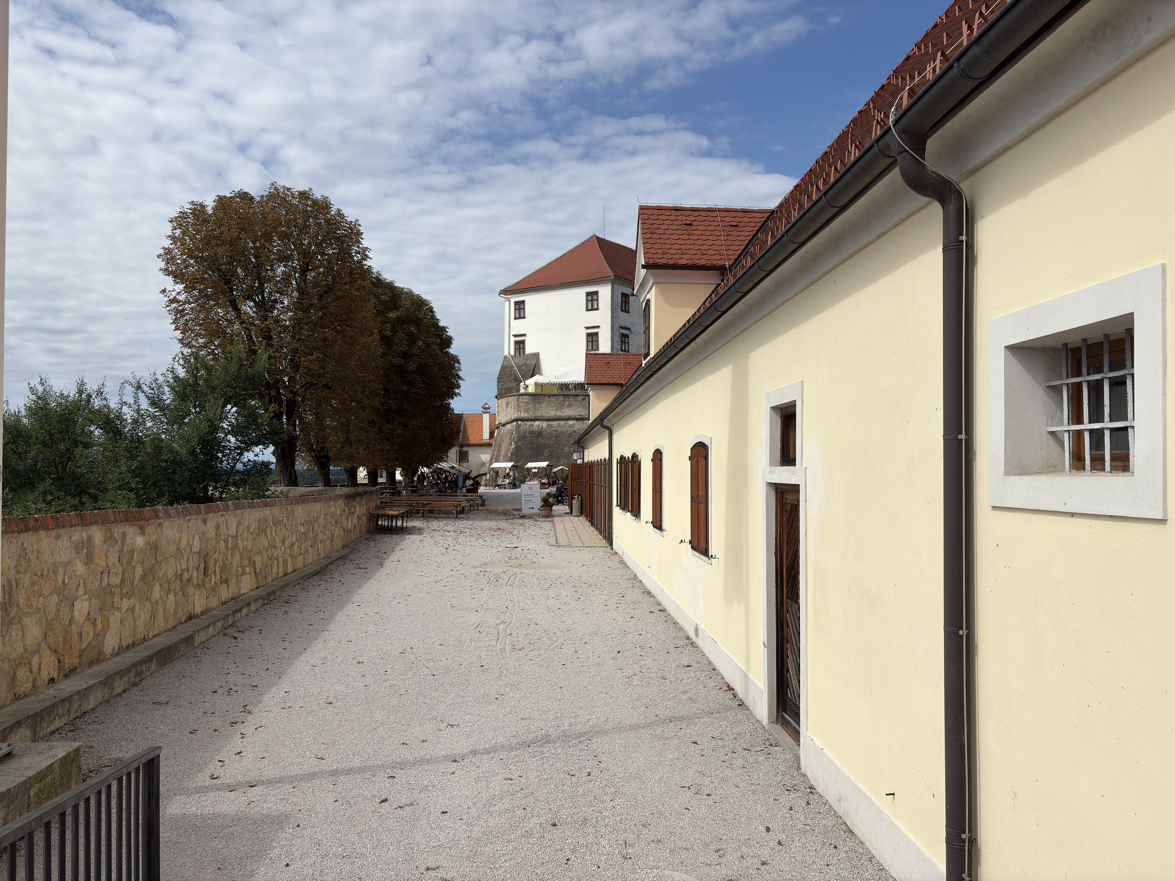 Picture Slovenia Ptuj 2025-09 23 - Journey Ptuj