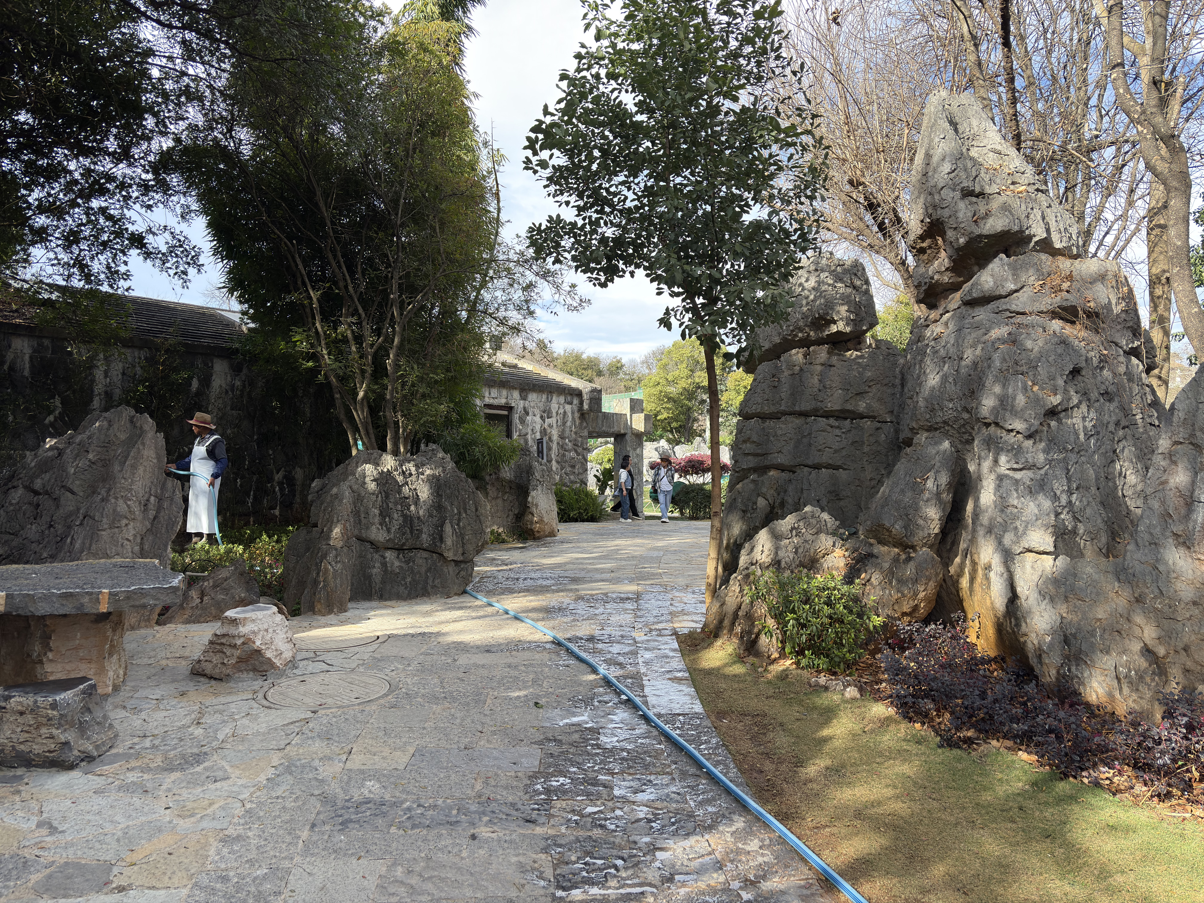 Picture China Shilin Stone Forest 2026-01 13 - Recreation Shilin Stone Forest