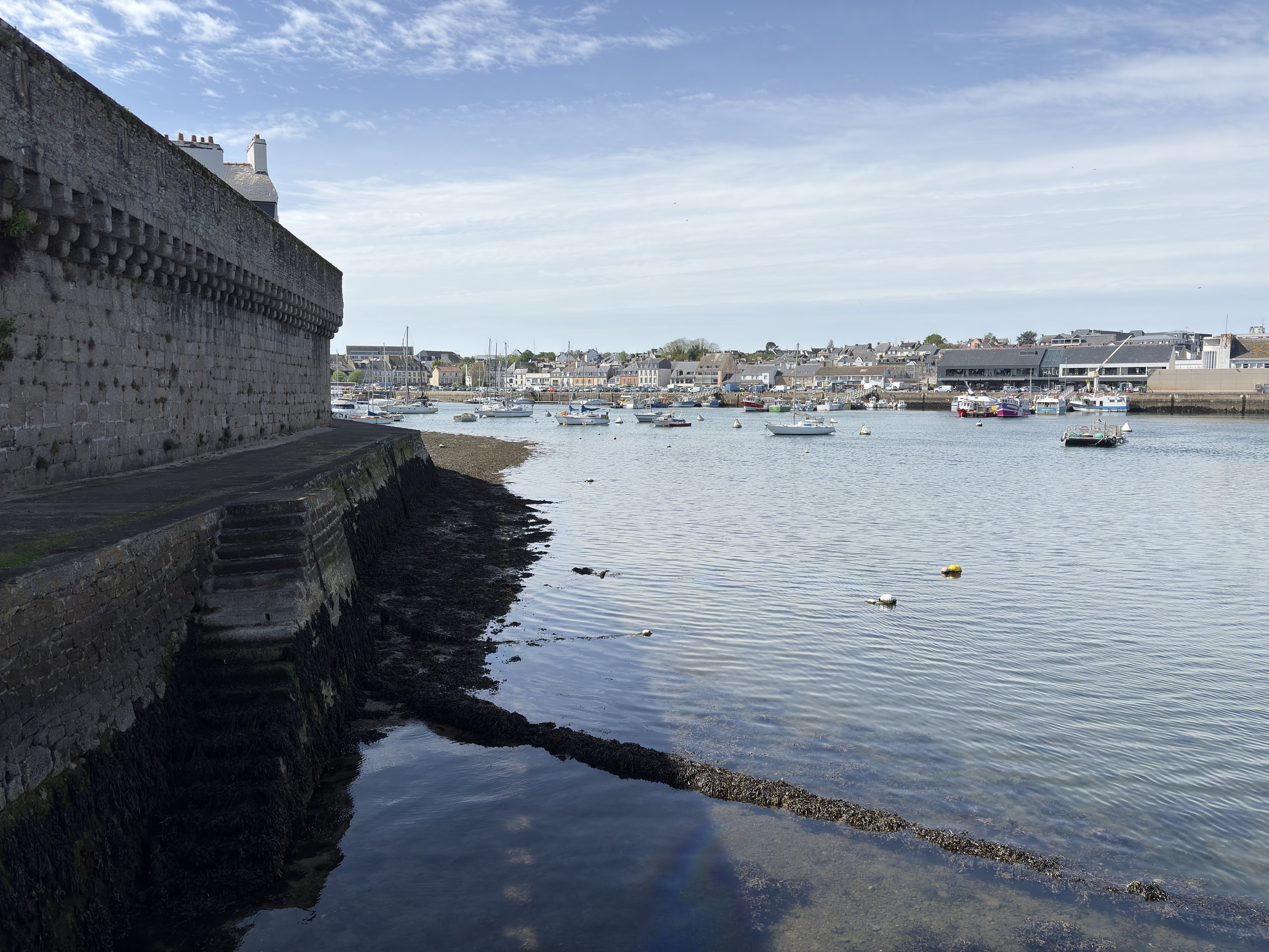 Picture France Concarneau Ville close 2026-04 133 - Around Ville close
