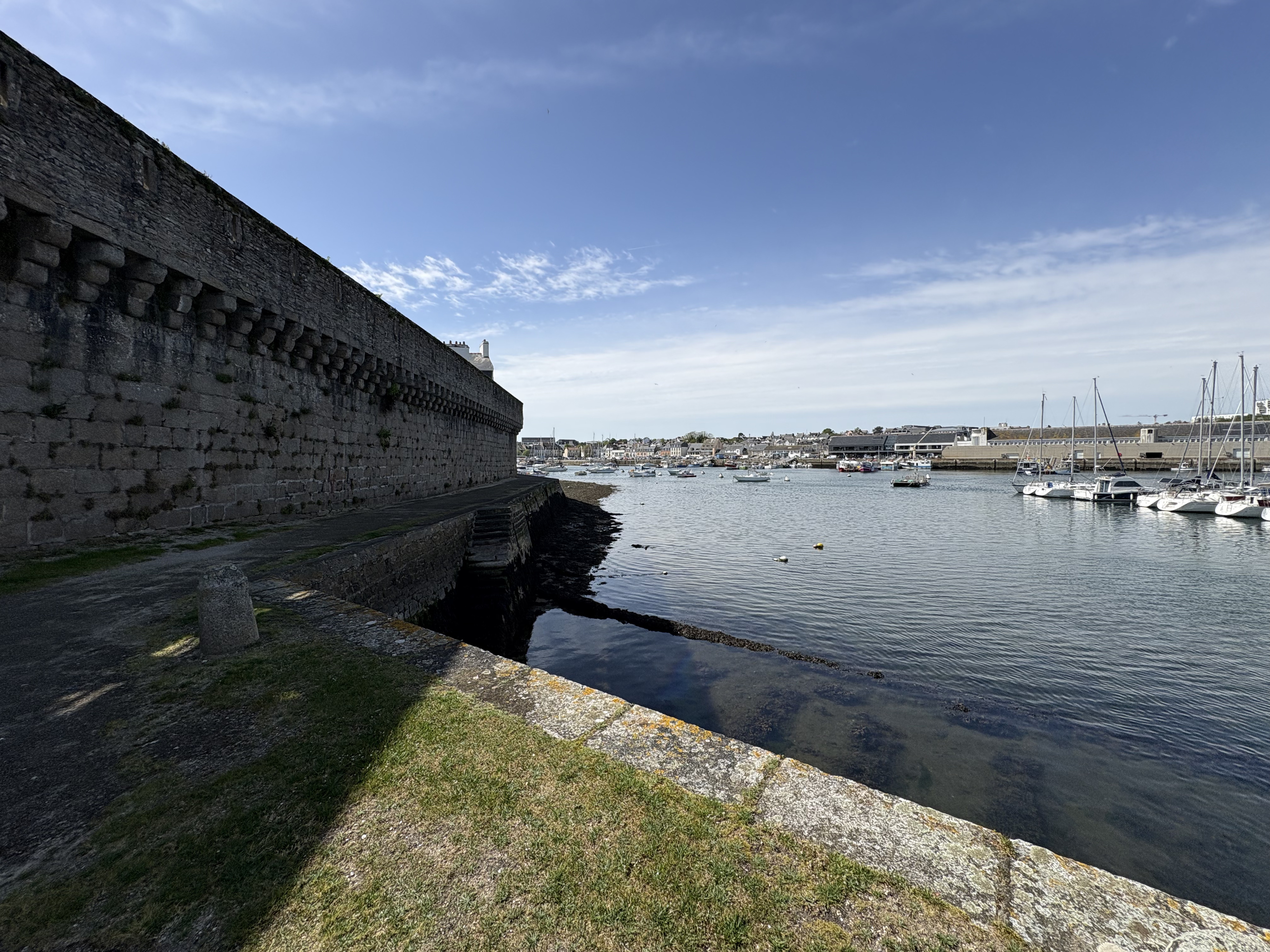 Picture France Concarneau Ville close 2026-04 8 - Around Ville close