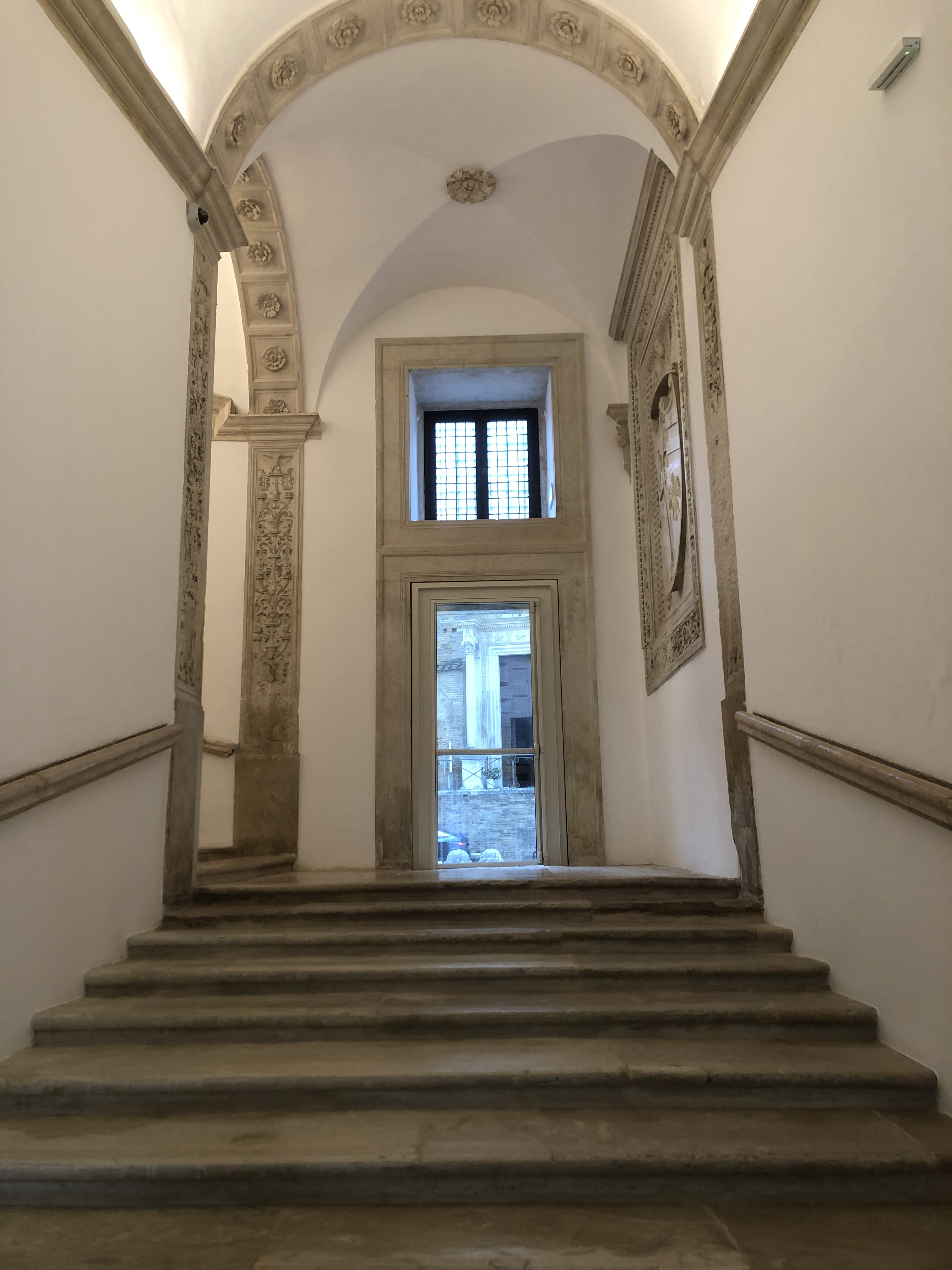 Picture Italy Urbino 2024-09 223 - Tour Urbino