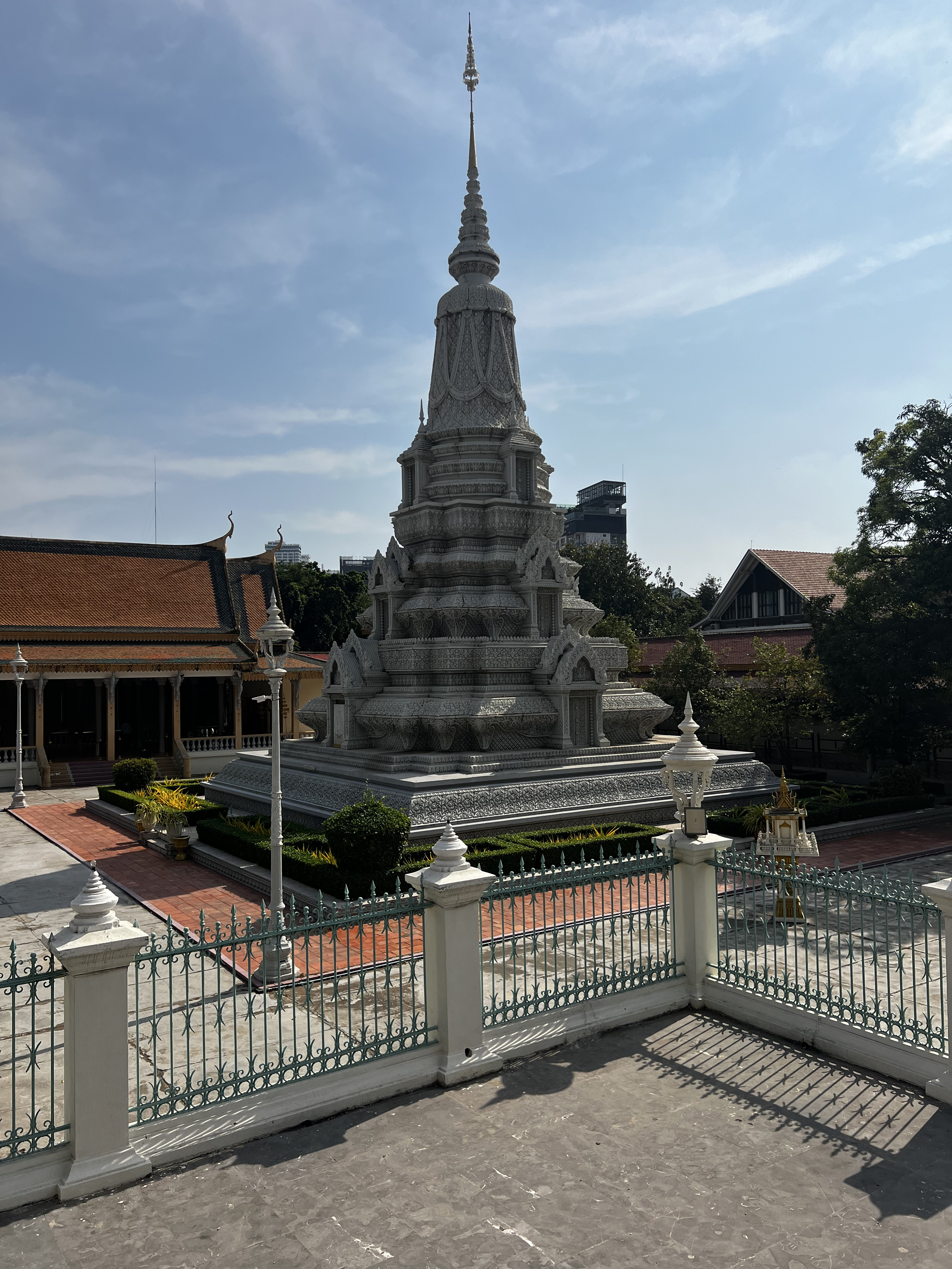 Picture Cambodia Phnom Penh Royal Palace 2024-01 44 - Center Royal Palace