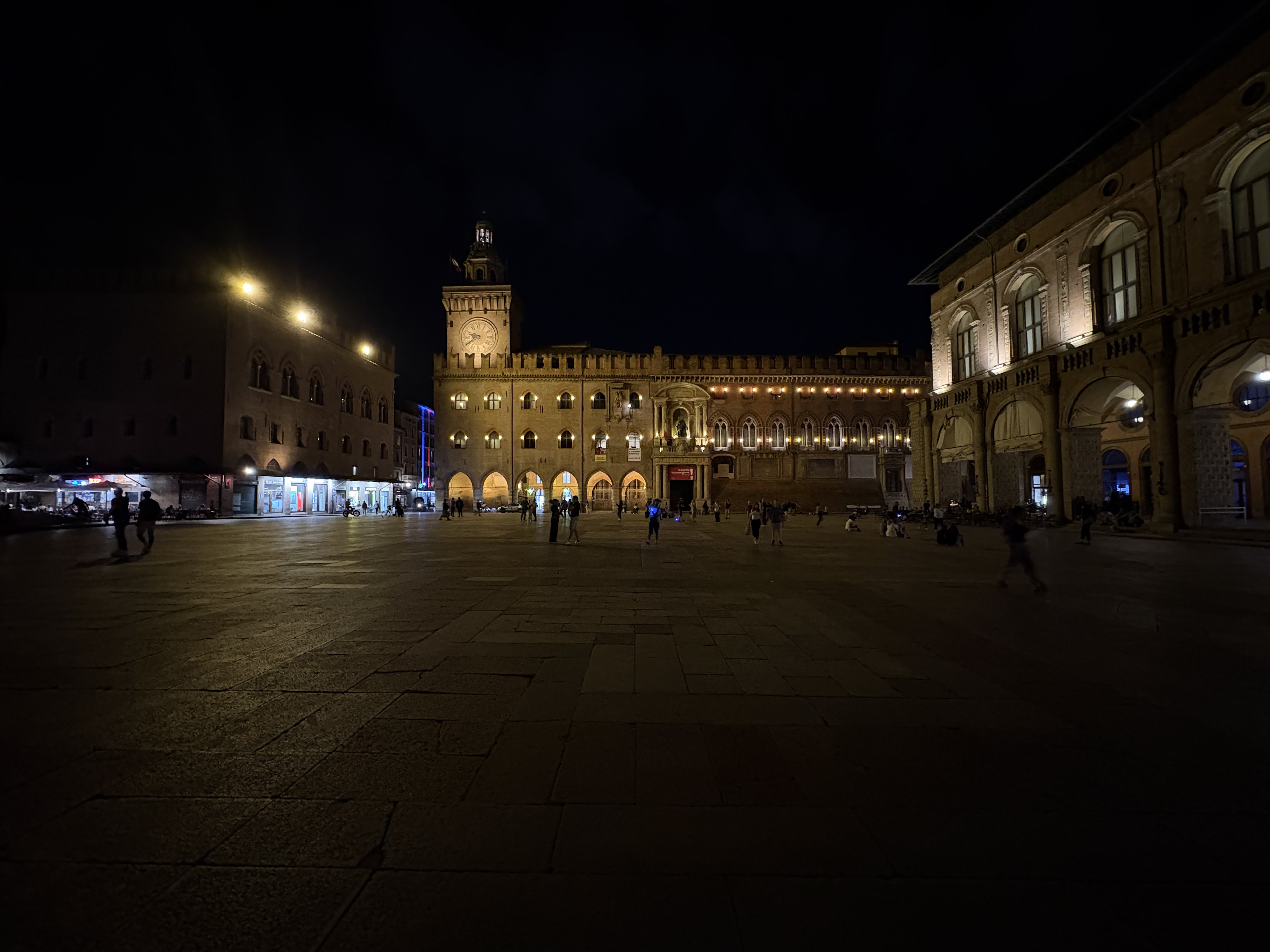 Picture Italy Bologna 2025-09 14 - Tour Bologna