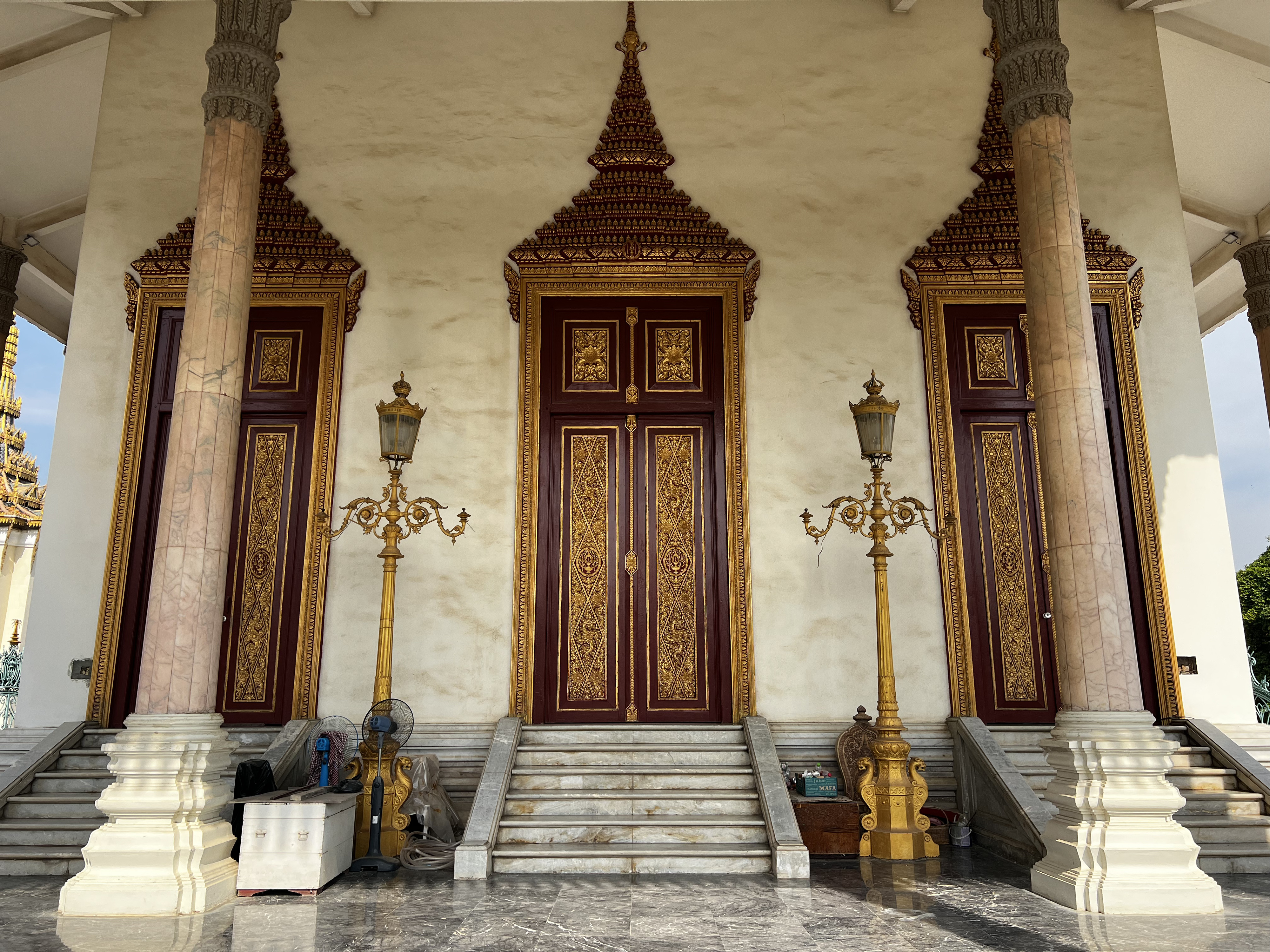 Picture Cambodia Phnom Penh Royal Palace 2024-01 33 - Tours Royal Palace