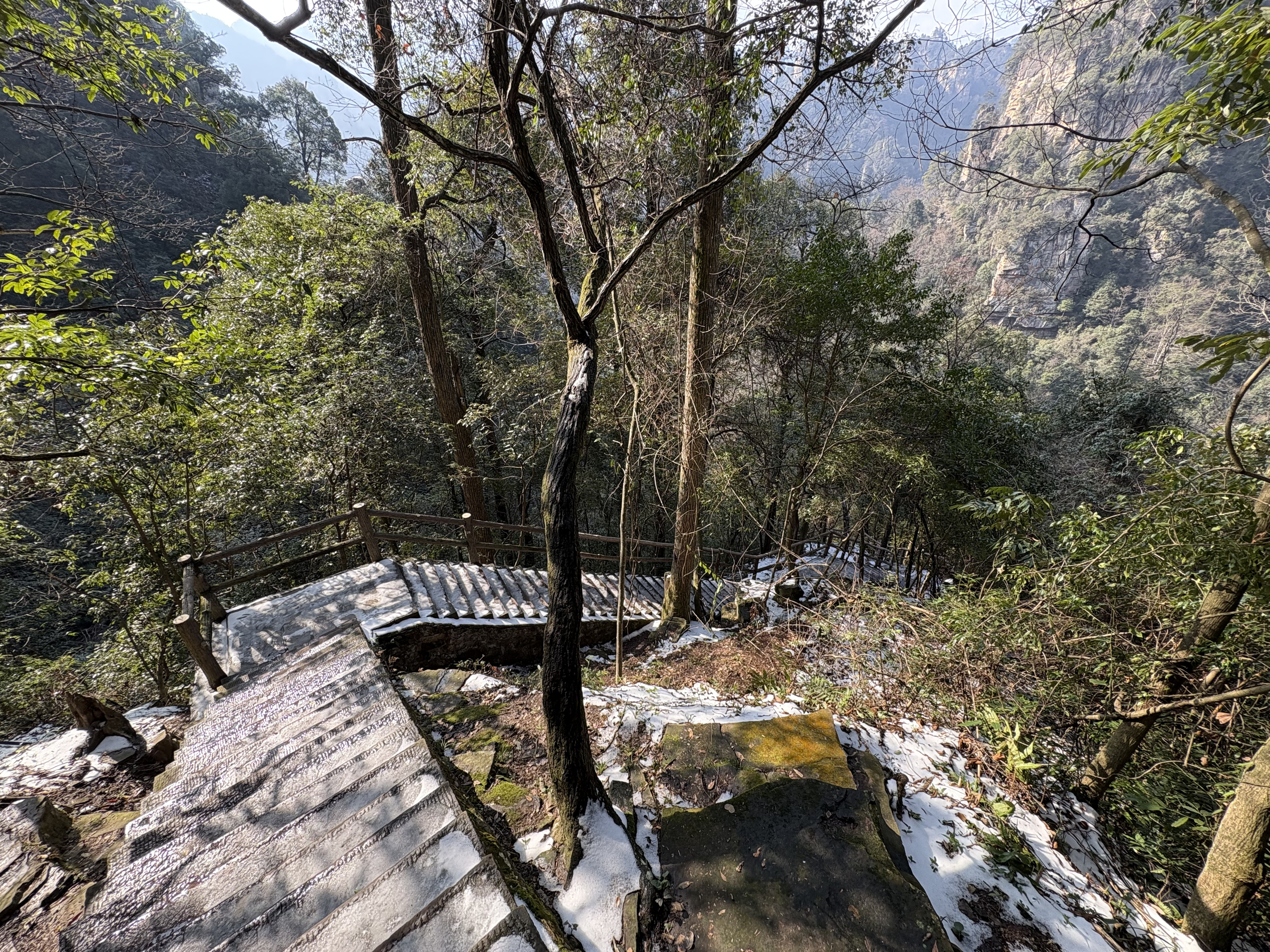 Picture China Zhangjiajie Tianzi Mountrain 2026-01 27 - History Tianzi Mountrain