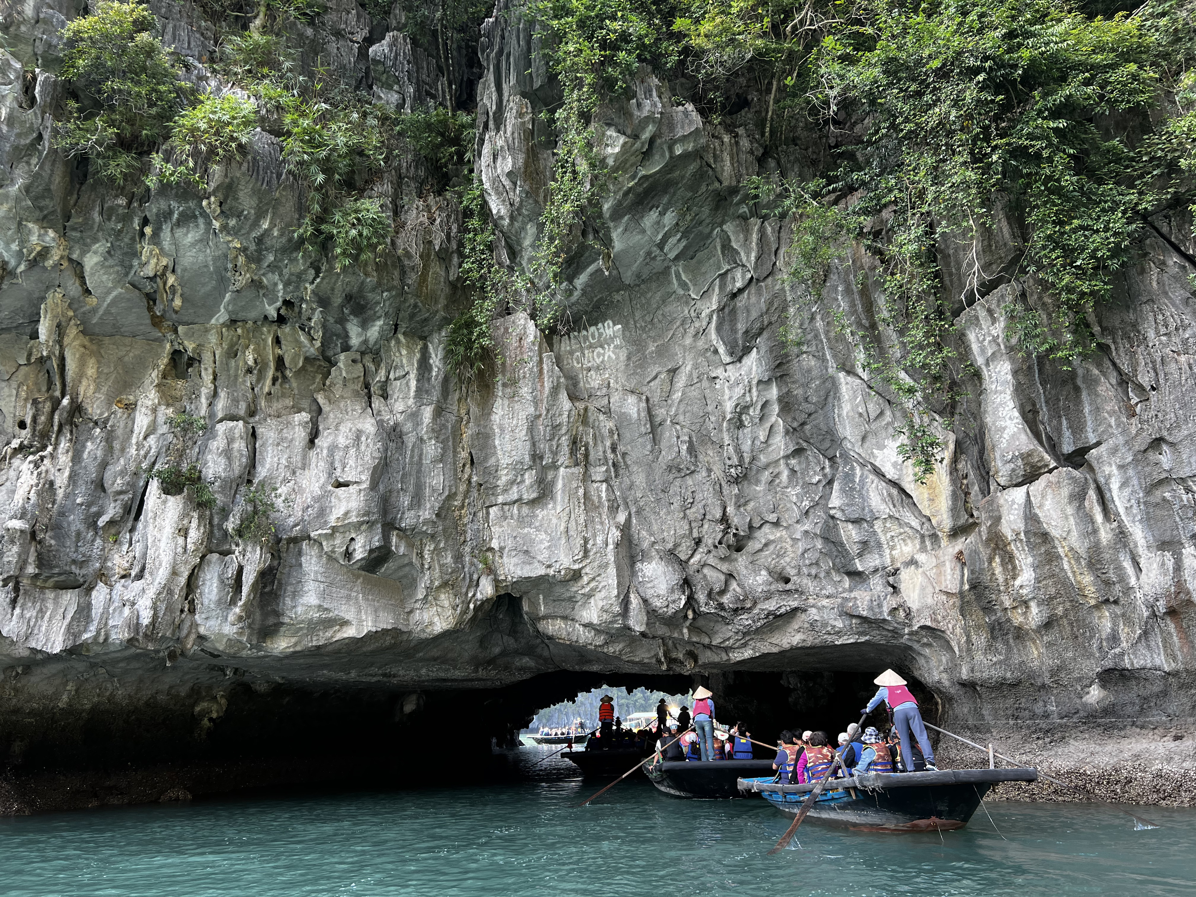 Picture Vietnam Ha Long Bay 2024-01 24 - Journey Ha Long Bay