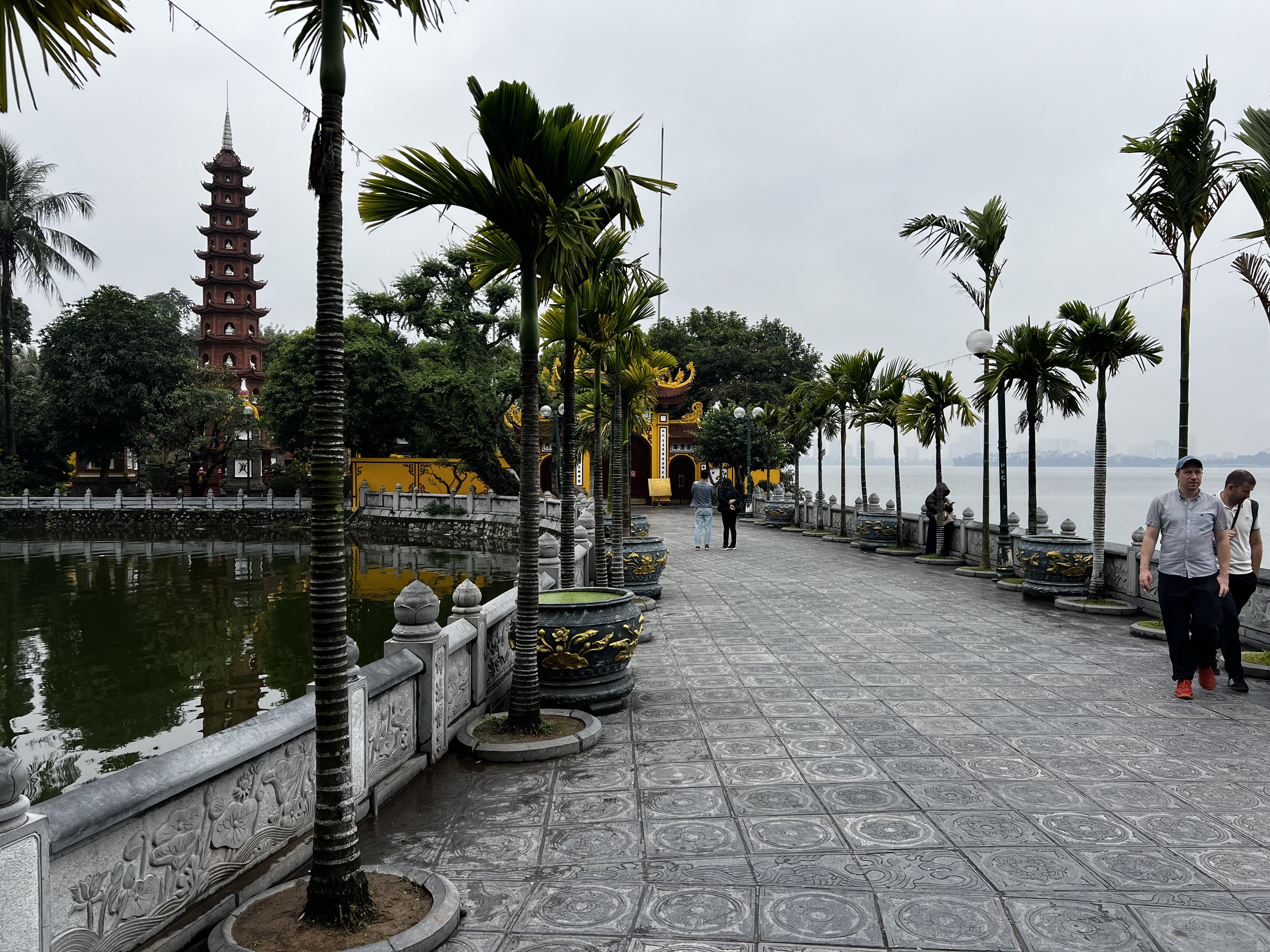 Picture Vietnam Hanoi Tran Quoc Pagoda 2024-01 1 - Journey Tran Quoc Pagoda