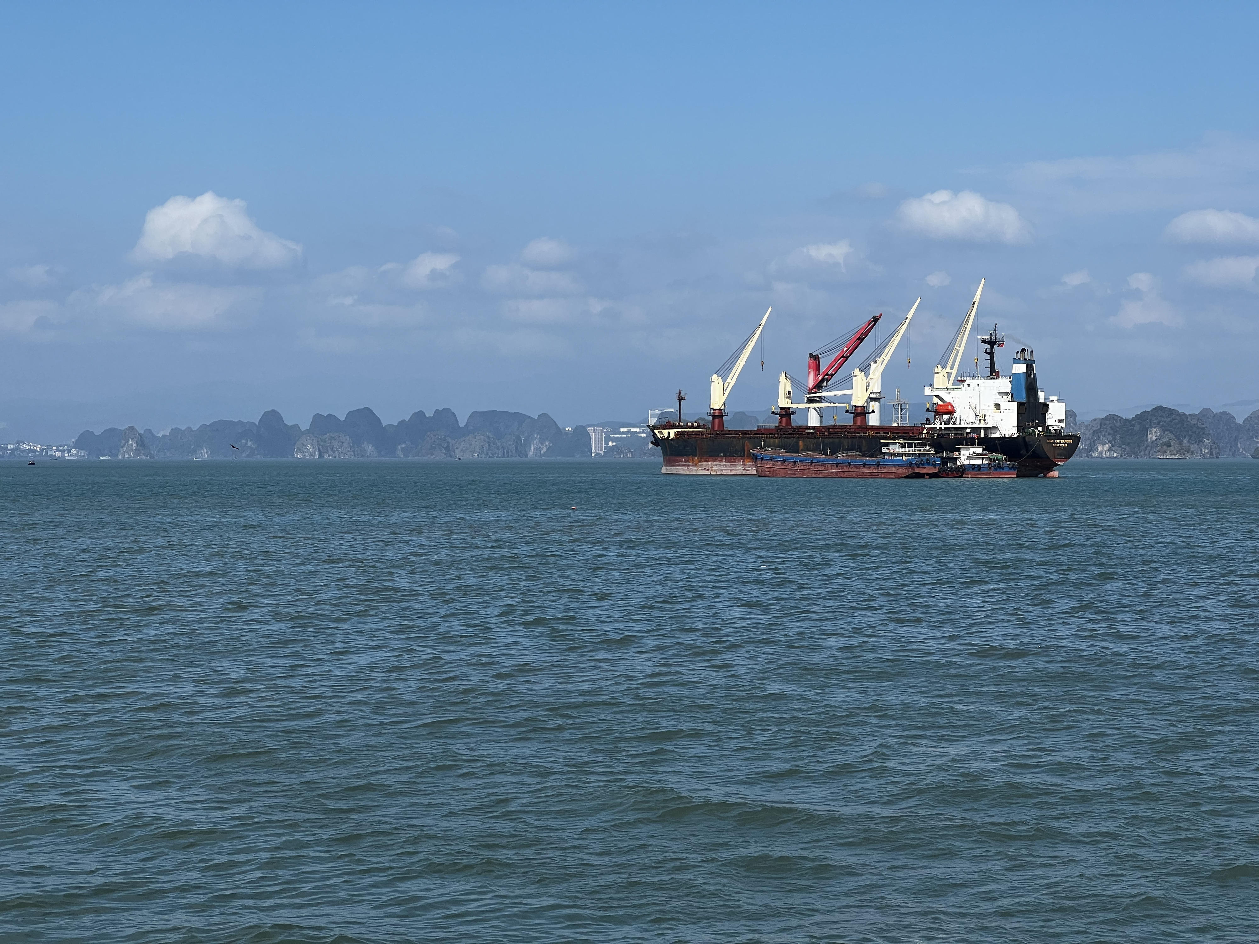 Picture Vietnam Ha Long Bay 2024-01 70 - Discovery Ha Long Bay