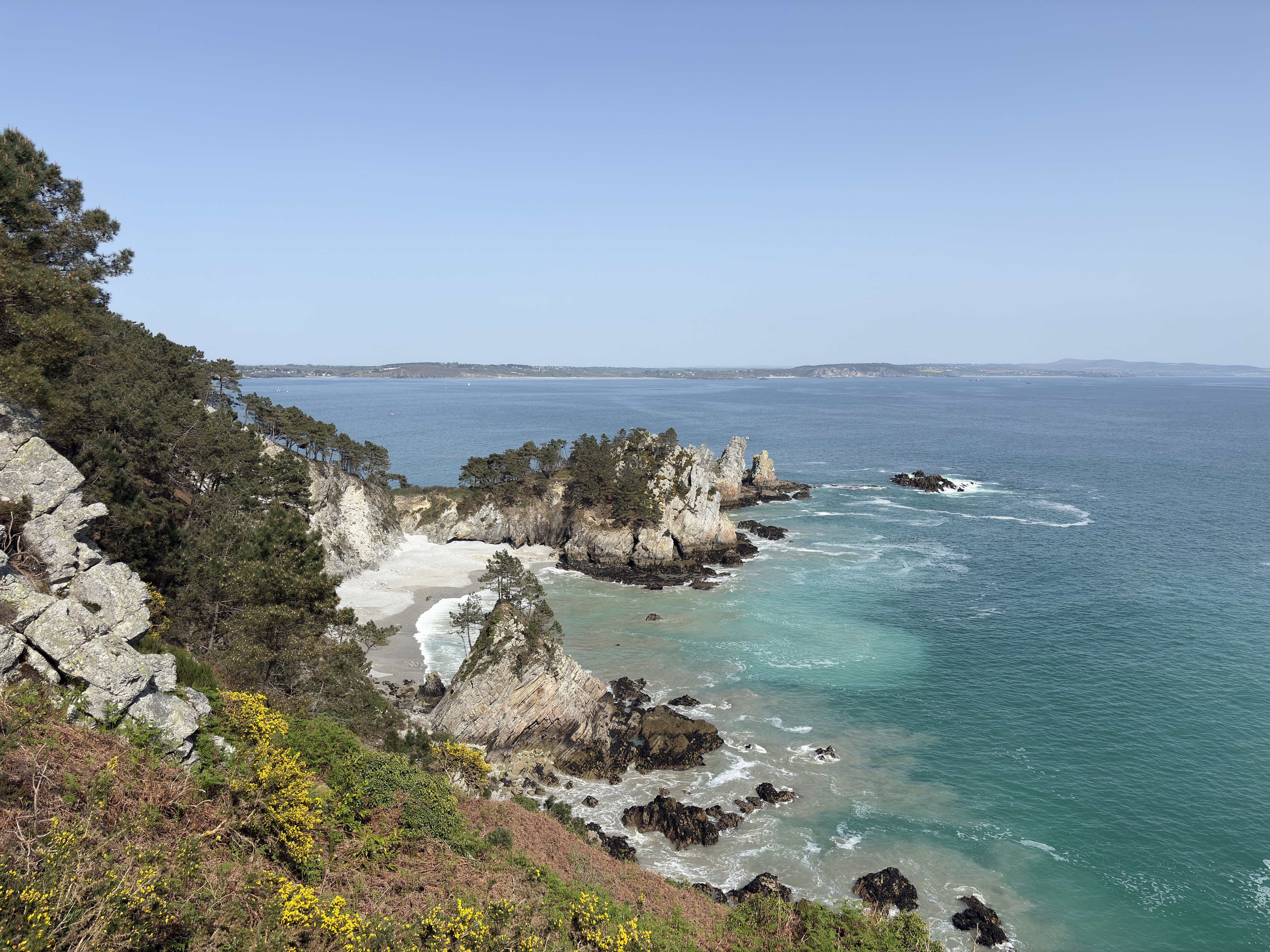 Picture France Crozon Ile Vierge Beach 2026-04 60 - Around Ile Vierge Beach