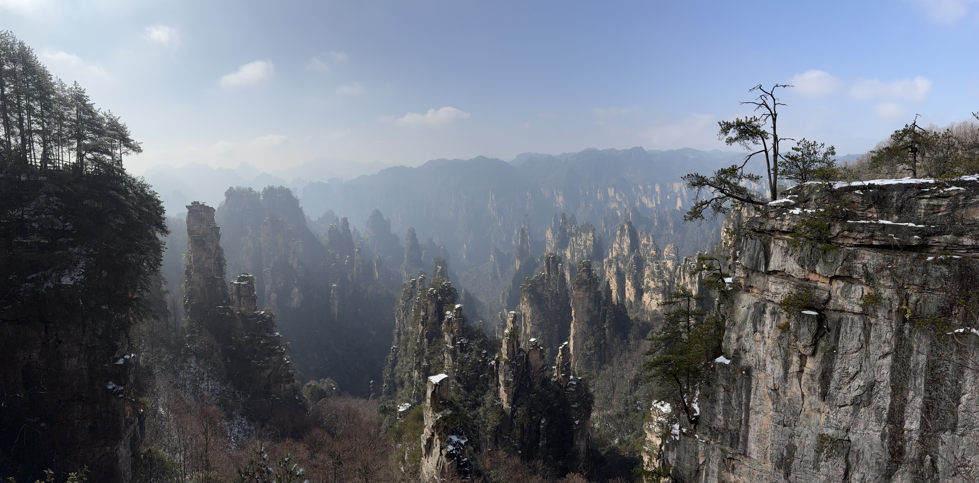 Picture China Zhangjiajie Tianzi Mountrain 2026-01 434 - Recreation Tianzi Mountrain