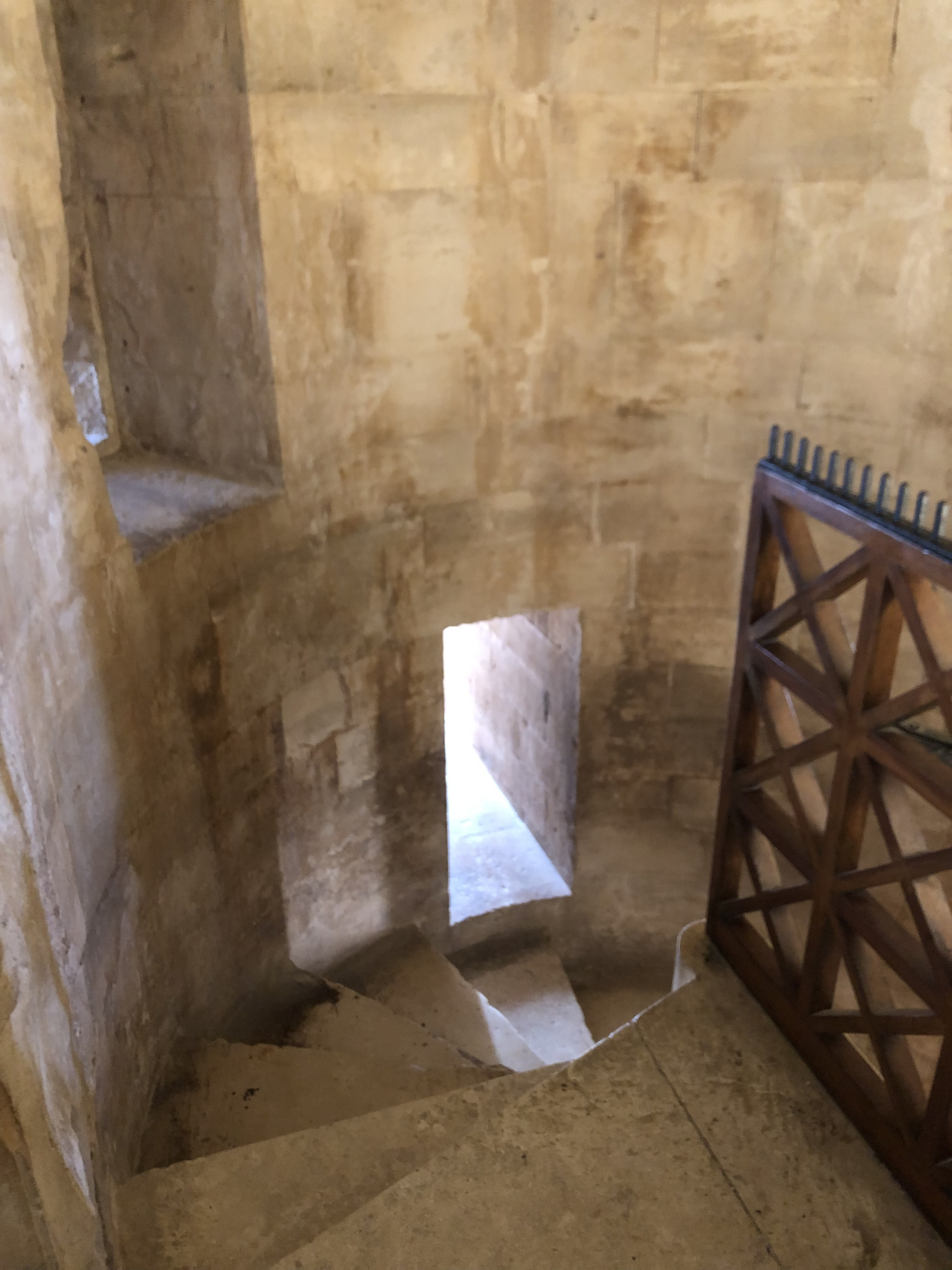 Picture Italy Castel del monte 2024-09 21 - Tours Castel del monte