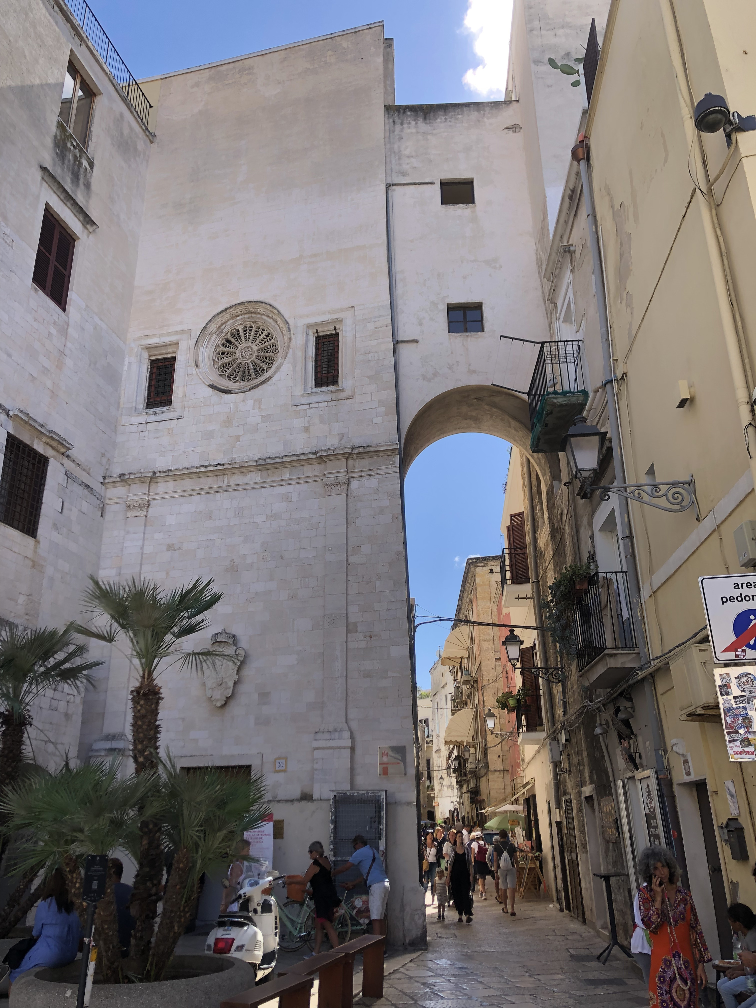 Picture Italy Bari 2024-09 4 - Discovery Bari