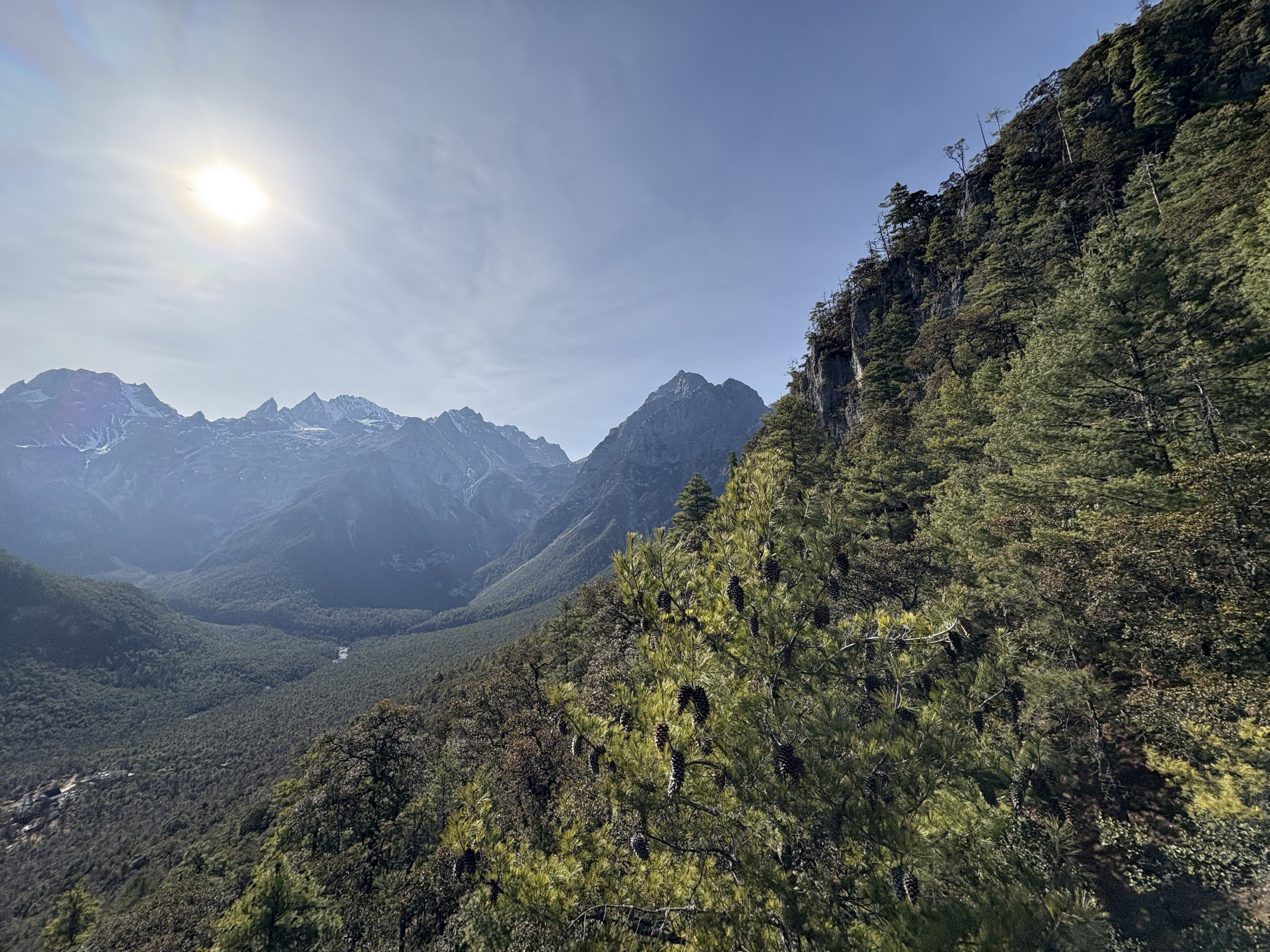 Picture China Lijiang Blue moon valley 2026-01 145 - Center Blue moon valley