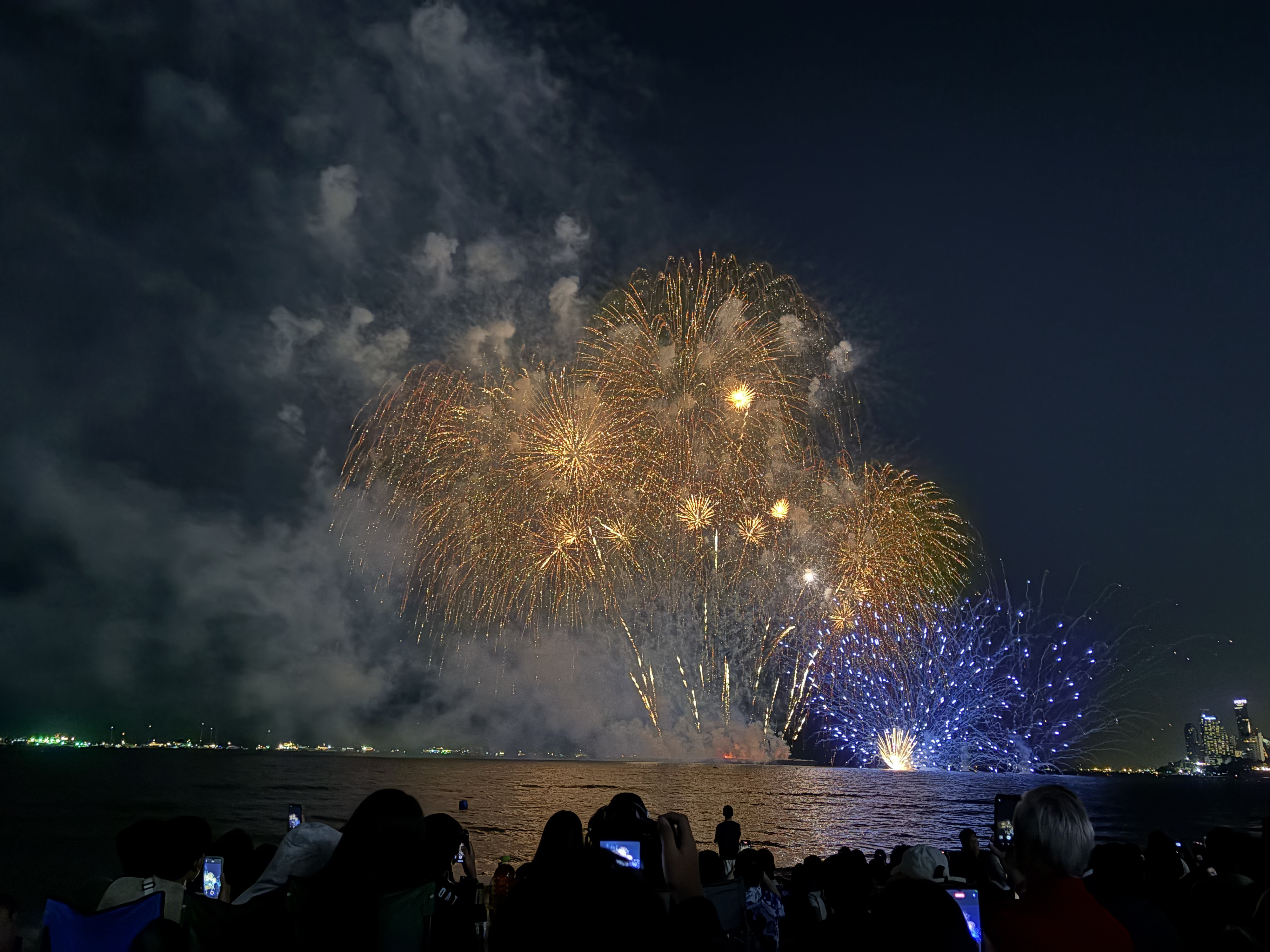 Picture Thailand Pattaya Fireworks 2024-12 1 - Tours Fireworks