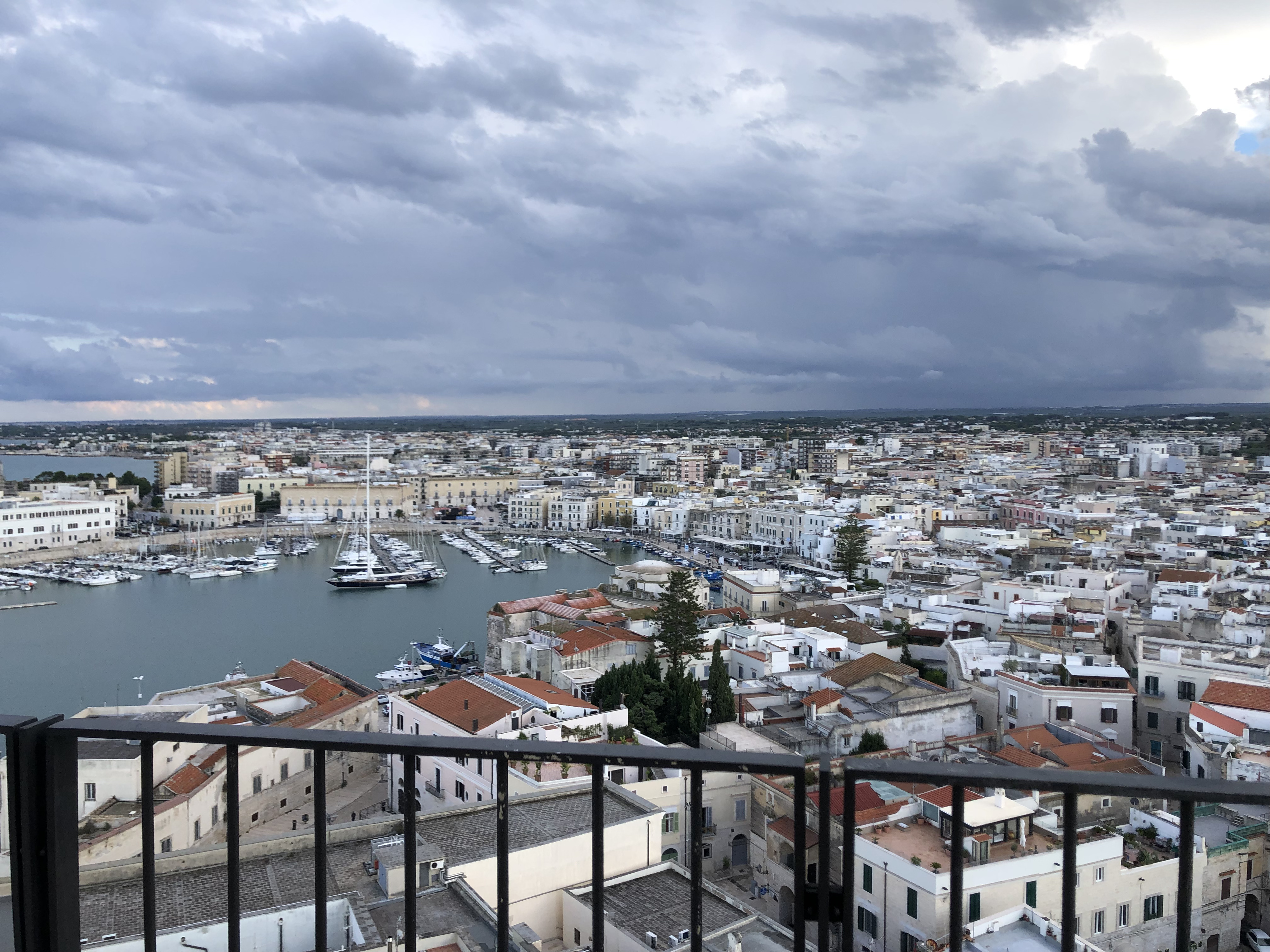 Picture Italy Trani 2024-09 114 - Recreation Trani