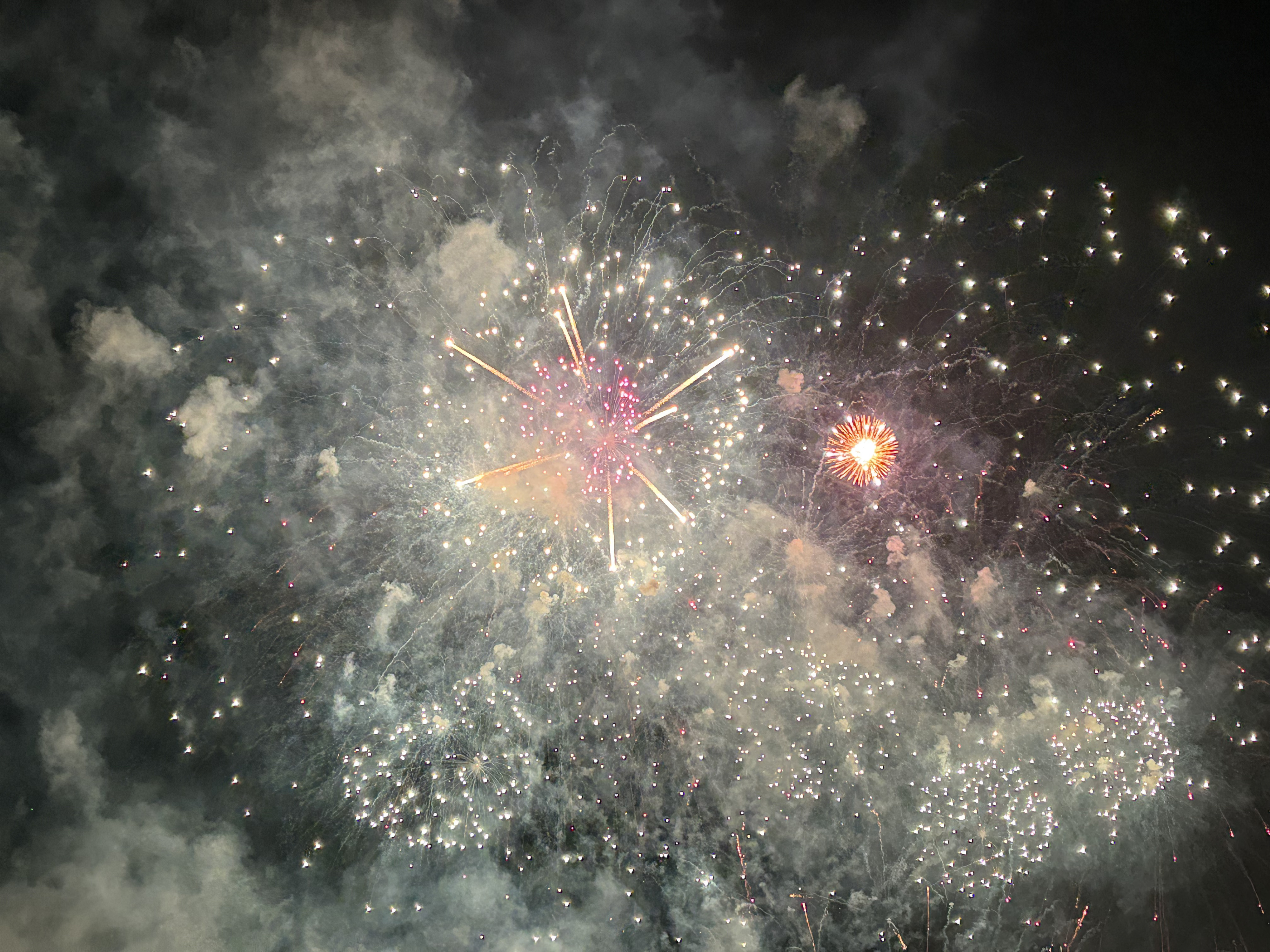 Picture Thailand Pattaya Fireworks 2024-12 50 - Tours Fireworks
