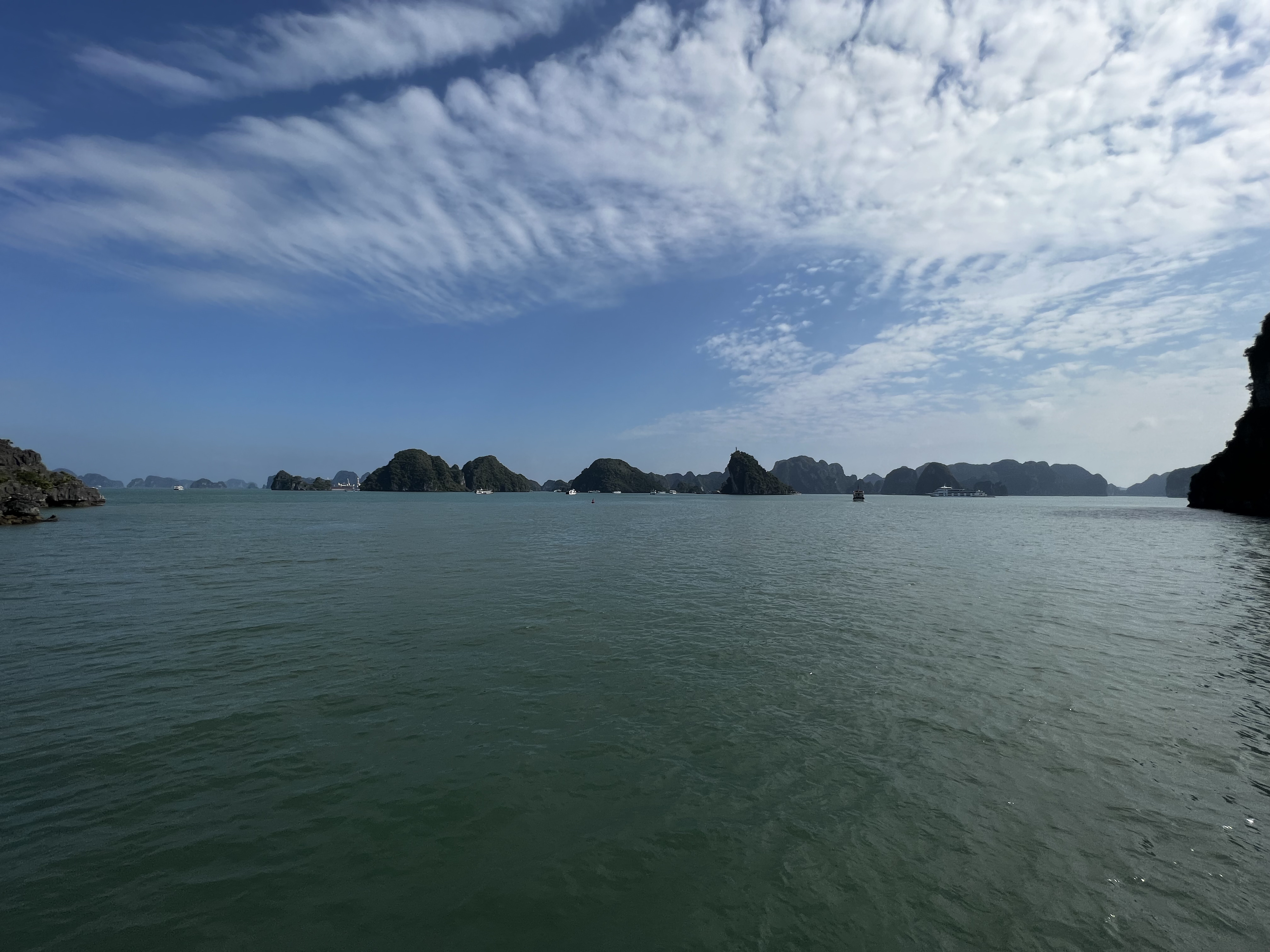 Picture Vietnam Ha Long Bay 2024-01 168 - Center Ha Long Bay