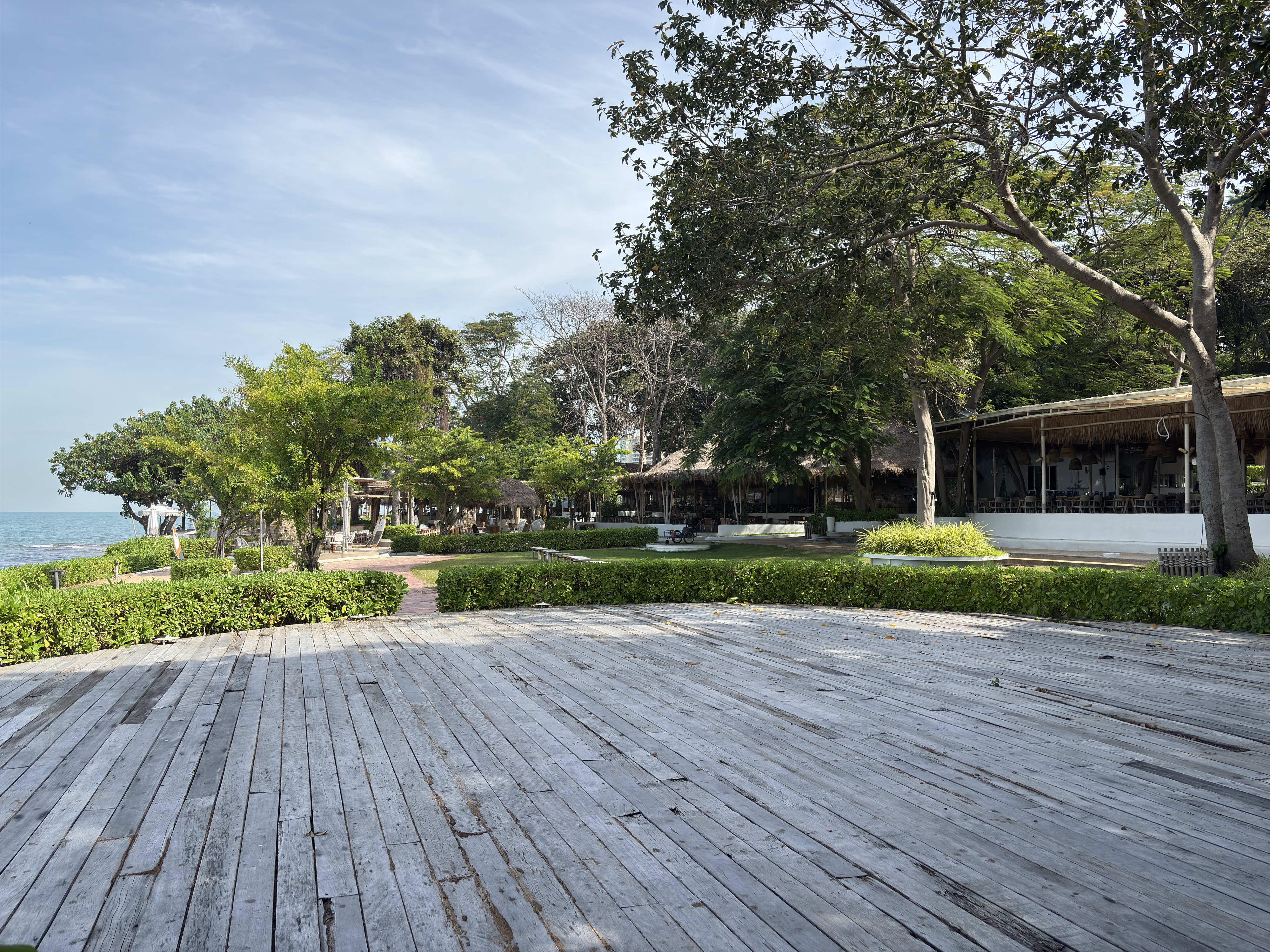 Picture Thailand Pattaya Oxygen Restaurant 2024-12 9 - Journey Oxygen Restaurant
