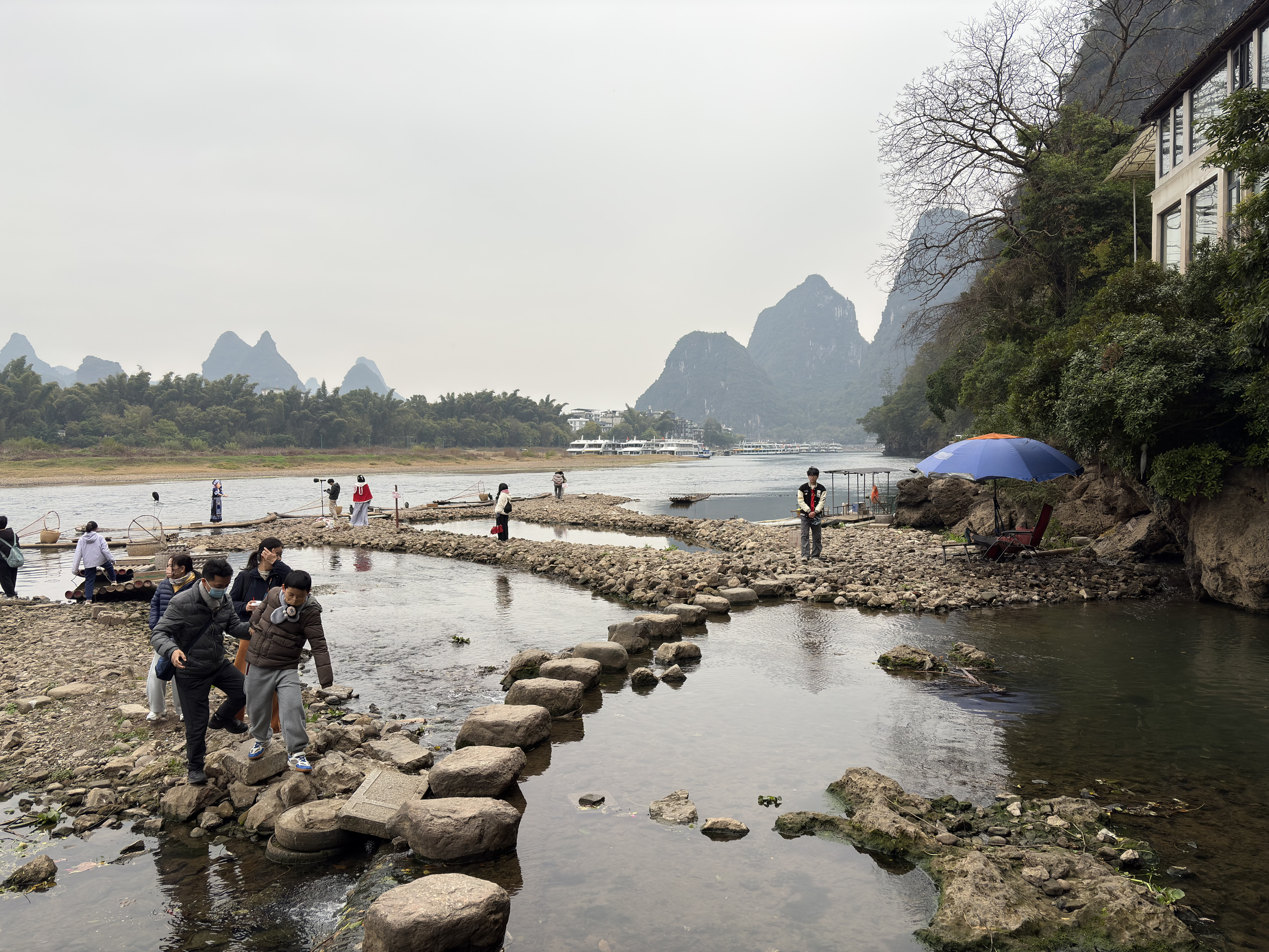 Picture China Guilin to Yangshuo cruise 2026-01 64 - Center Guilin to Yangshuo cruise