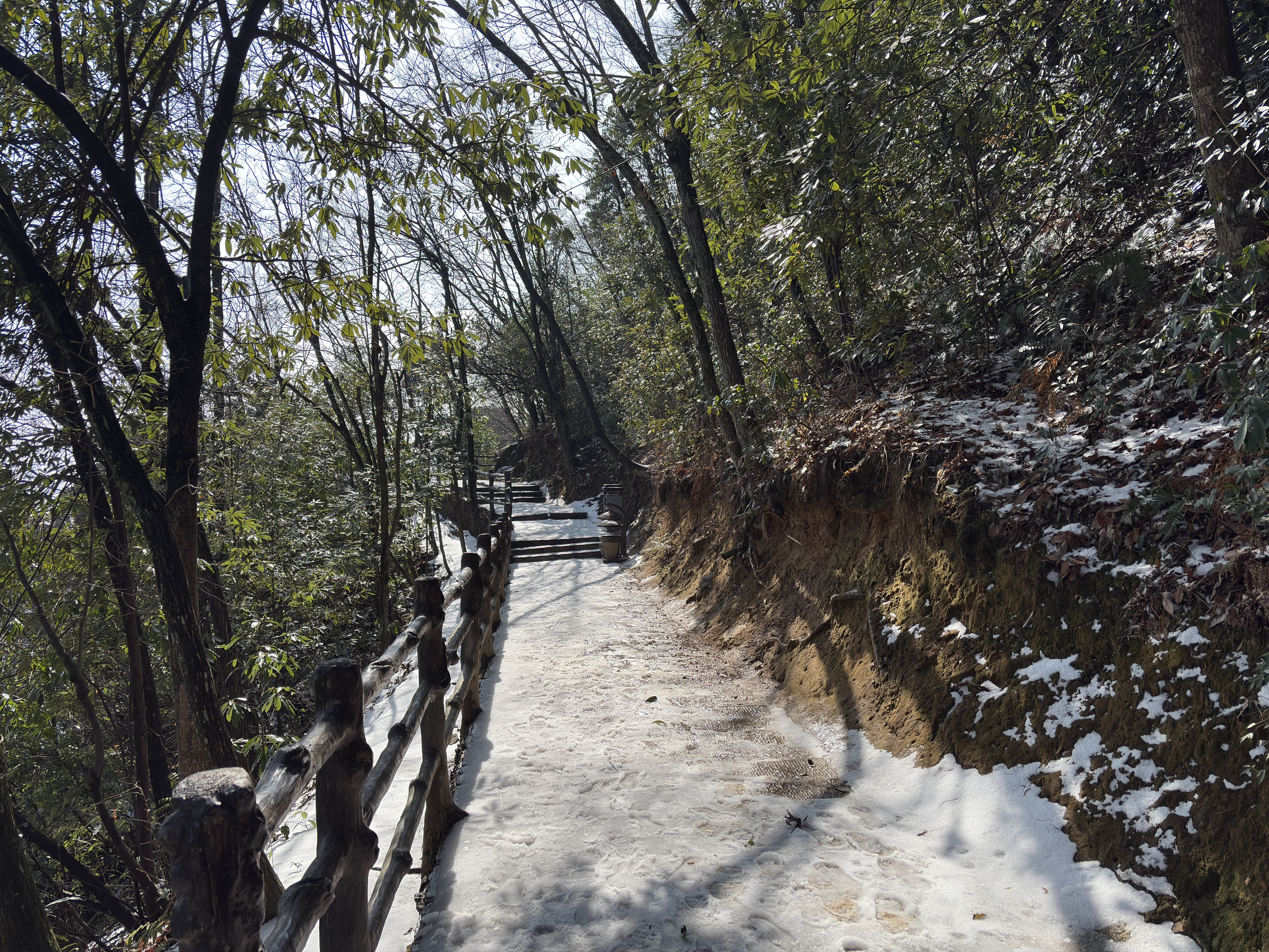 Picture China Zhangjiajie Tianzi Mountrain 2026-01 111 - Around Tianzi Mountrain