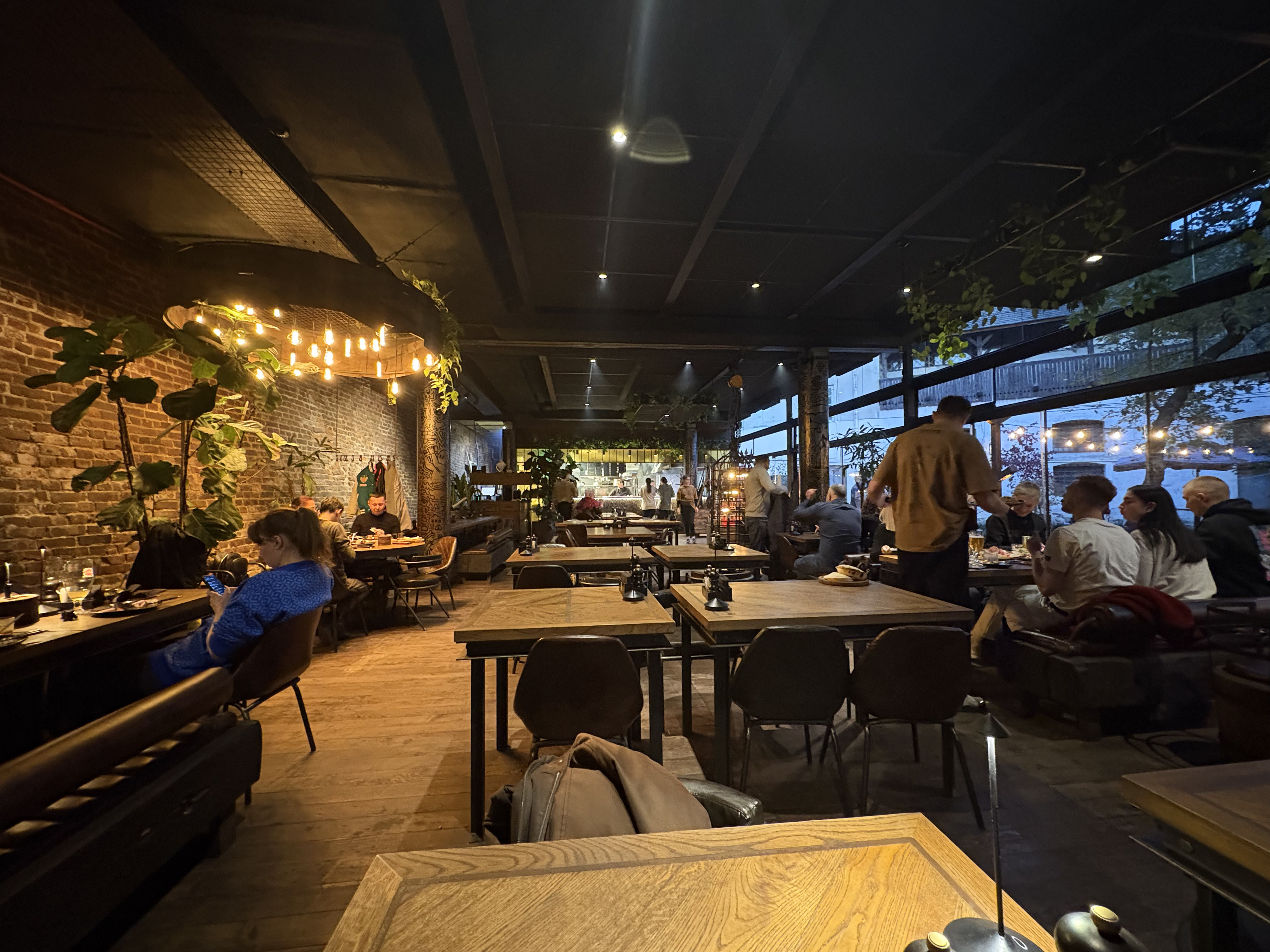 Picture Ukraine Lviv Restaurants 2024-10 27 - Recreation Restaurants