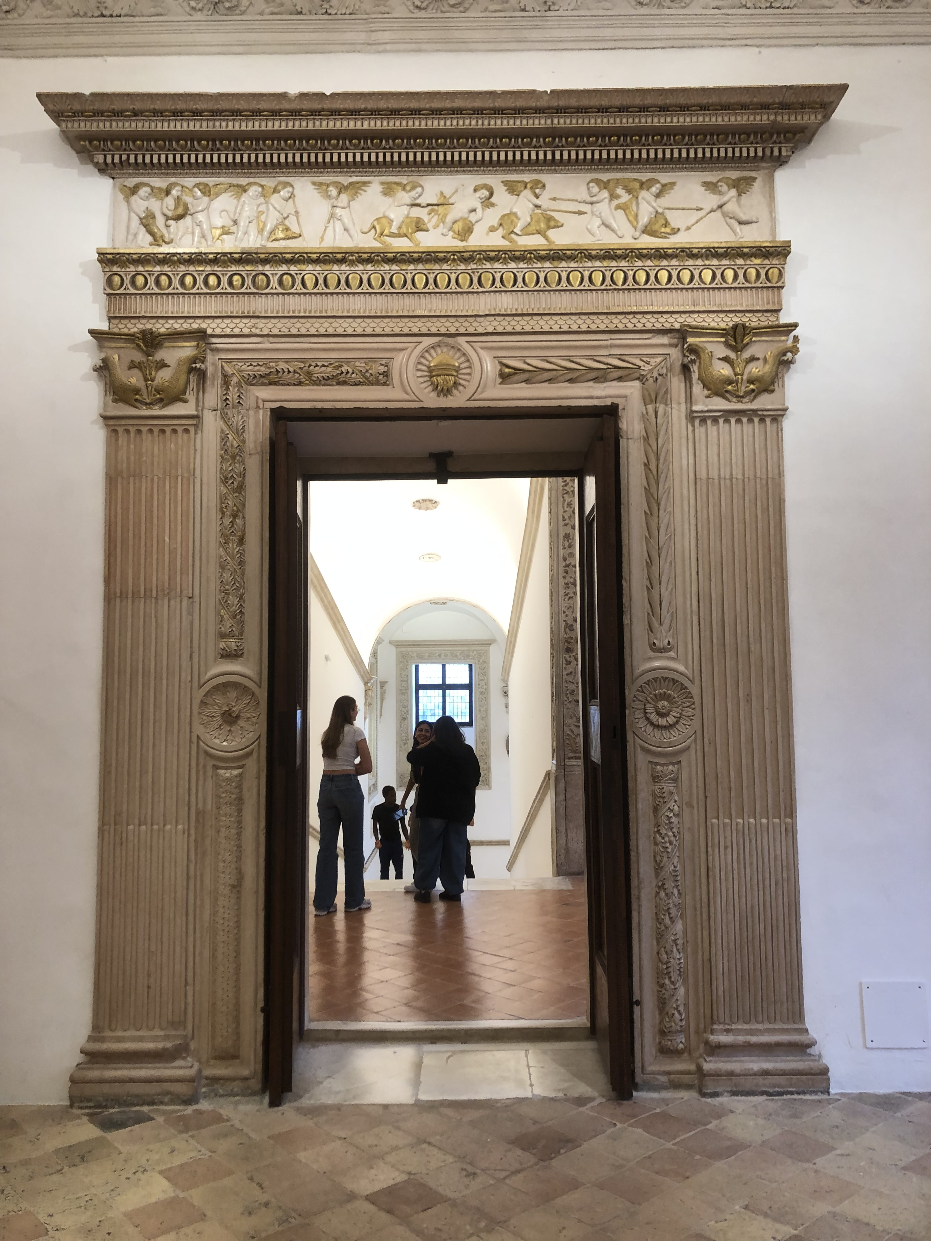 Picture Italy Urbino 2024-09 211 - Recreation Urbino