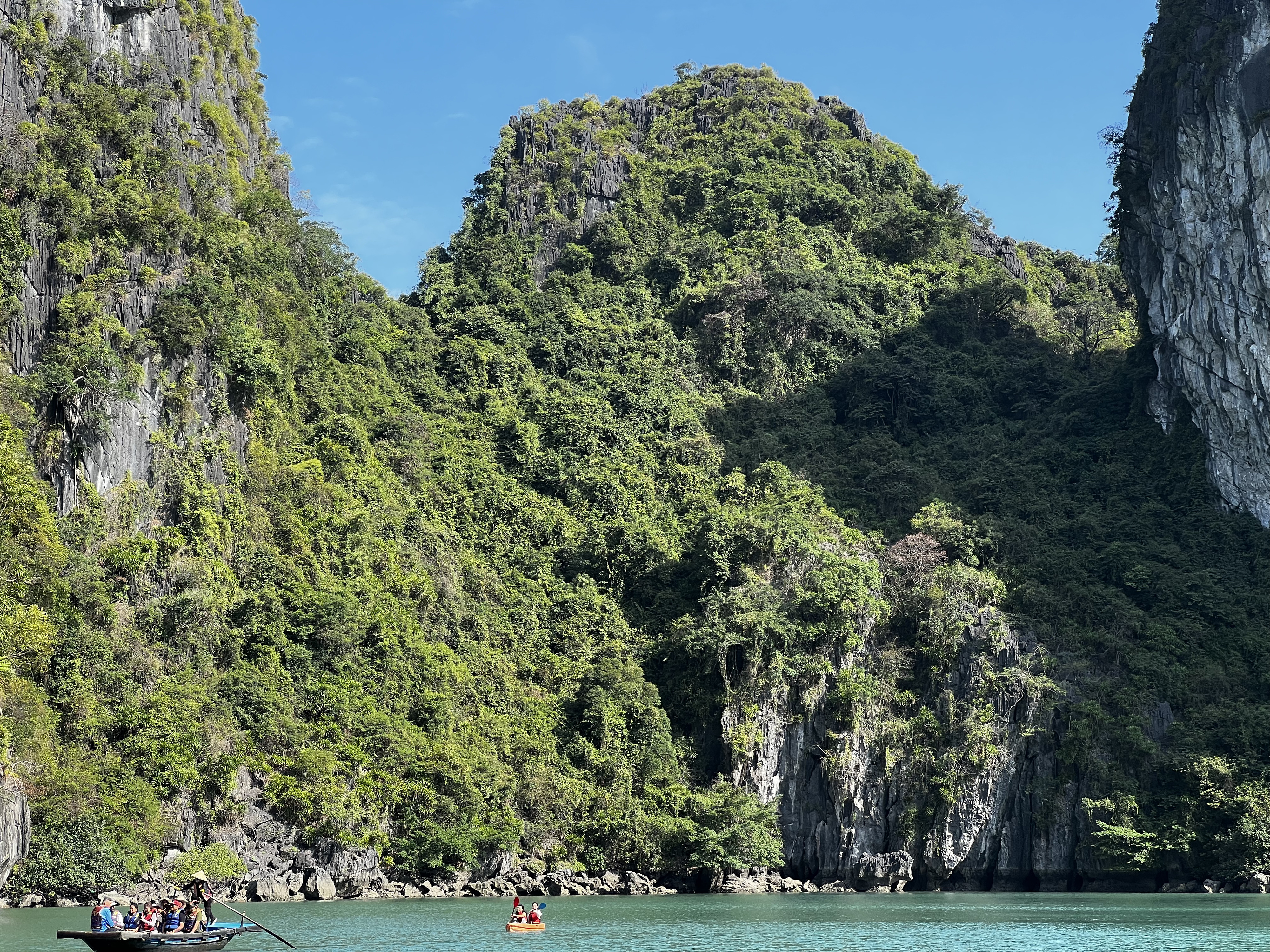 Picture Vietnam Ha Long Bay 2024-01 0 - Center Ha Long Bay