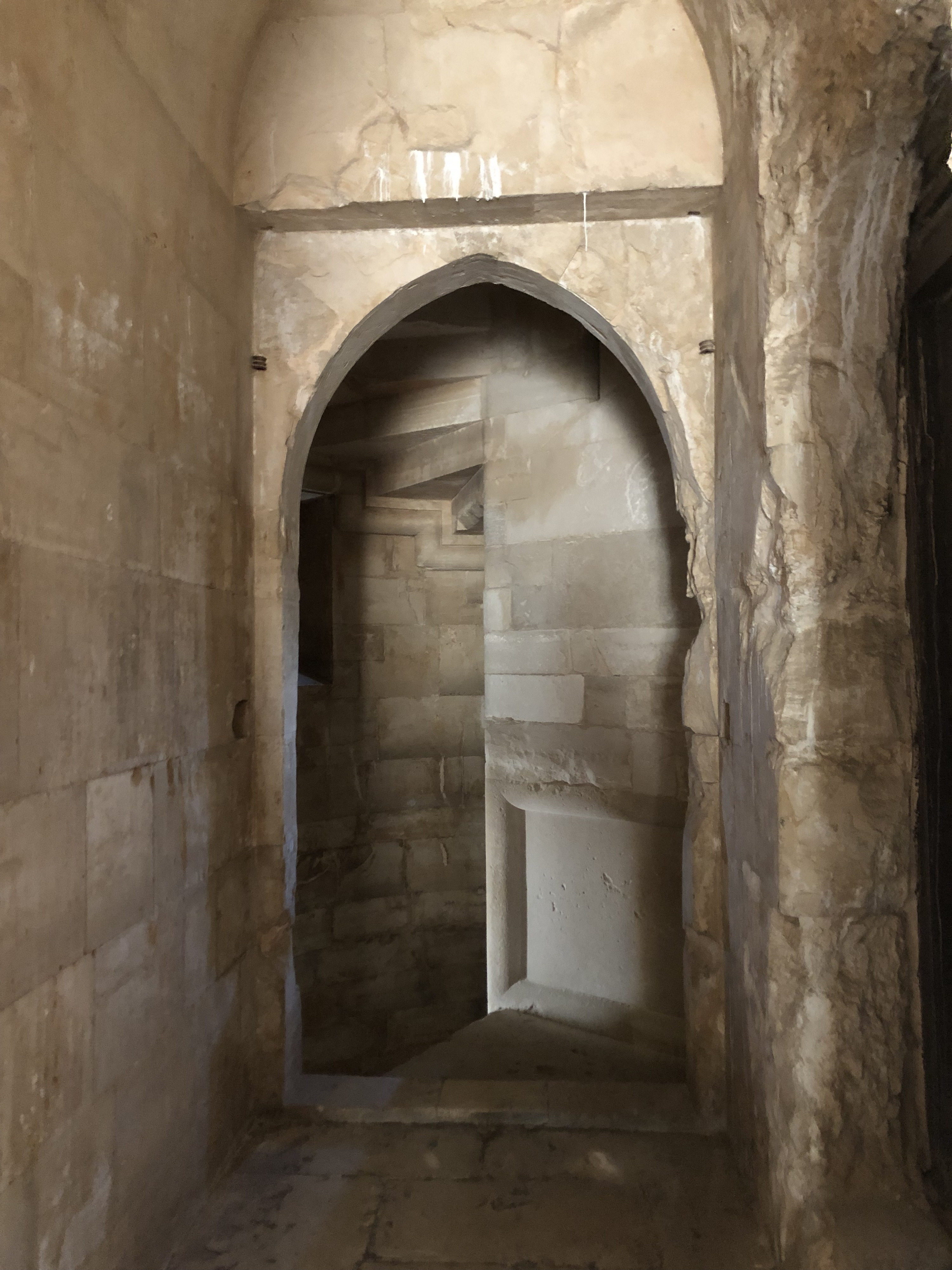 Picture Italy Castel del monte 2024-09 27 - History Castel del monte