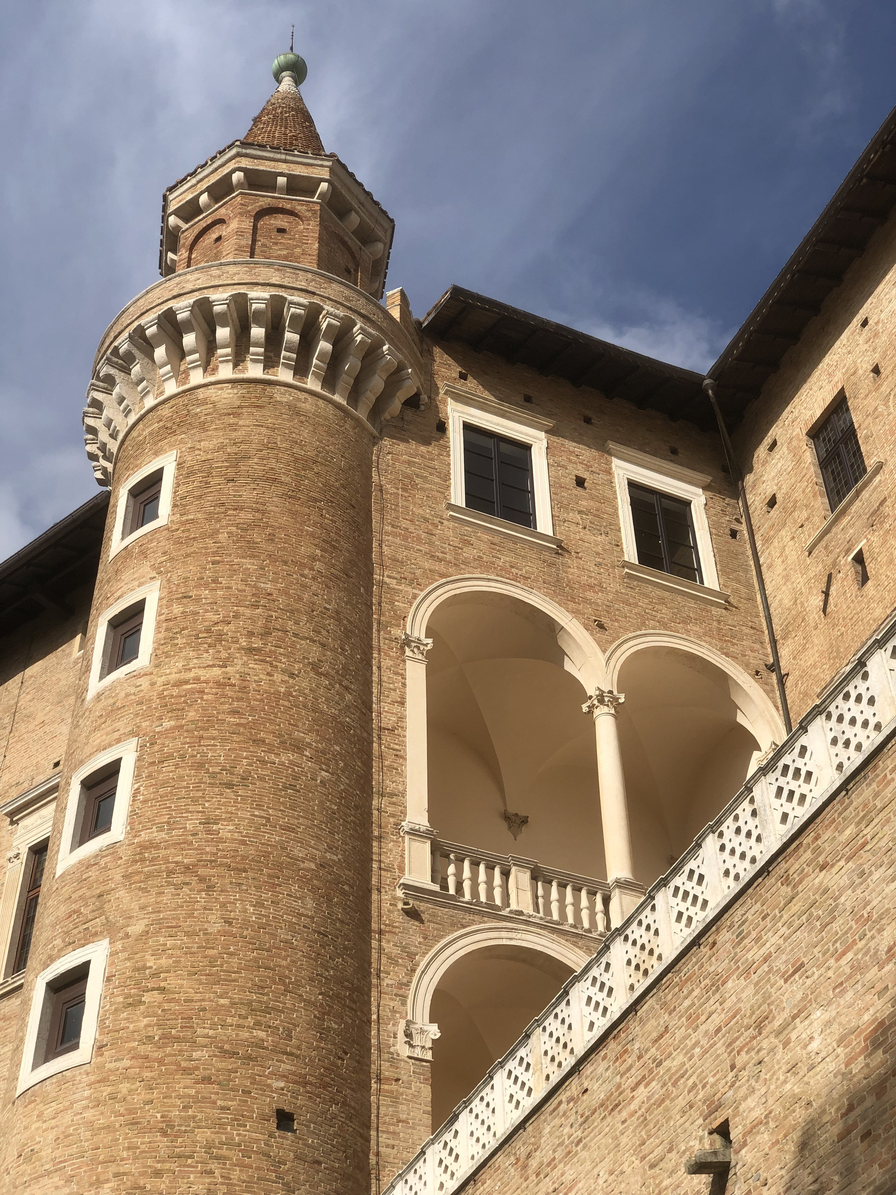 Picture Italy Urbino 2024-09 443 - Recreation Urbino