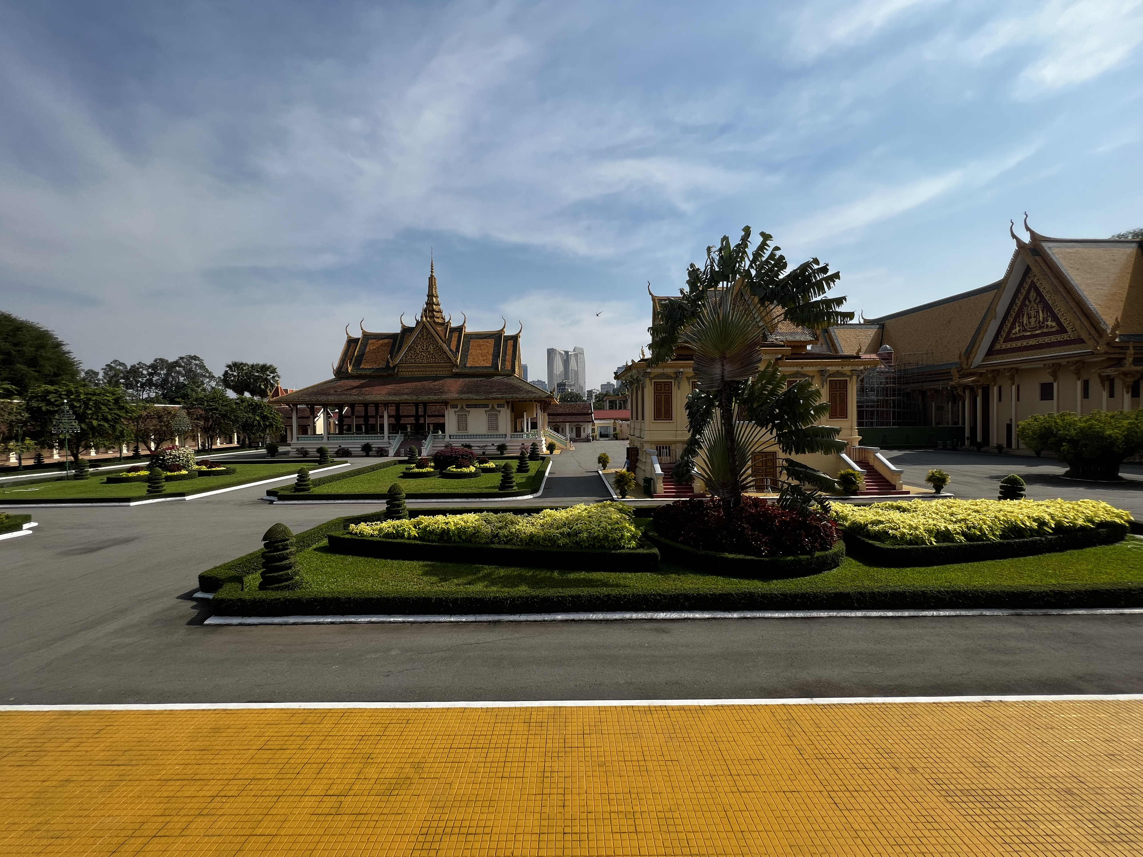 Picture Cambodia Phnom Penh Royal Palace 2024-01 39 - Tour Royal Palace